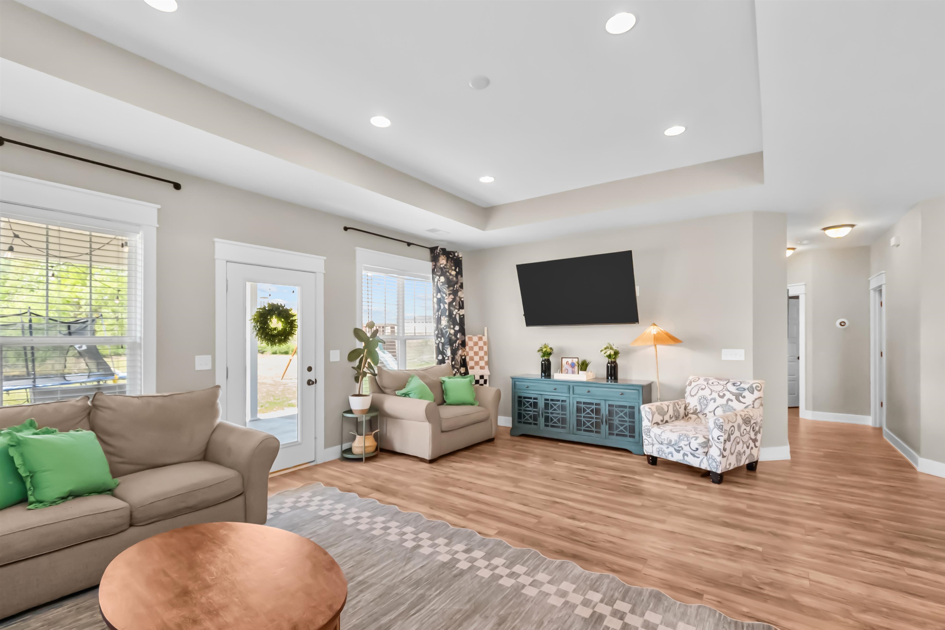 2344 Platinum Place, Owensboro, Kentucky 42303, 4 Bedrooms Bedrooms, ,2 BathroomsBathrooms,Single Family Residence,For Sale,Platinum Place,94681