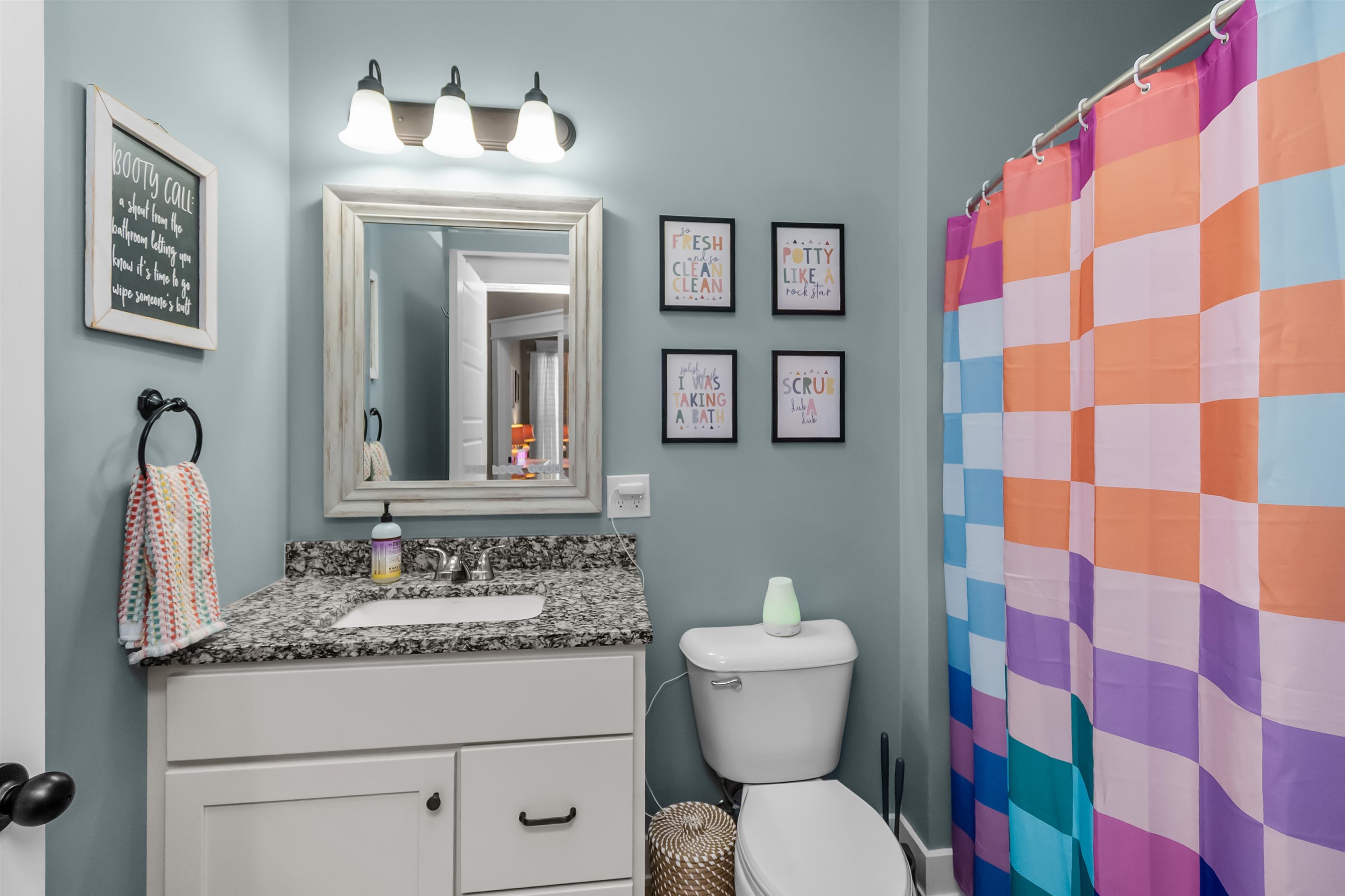 2344 Platinum Place, Owensboro, Kentucky 42303, 4 Bedrooms Bedrooms, ,2 BathroomsBathrooms,Single Family Residence,For Sale,Platinum Place,94681