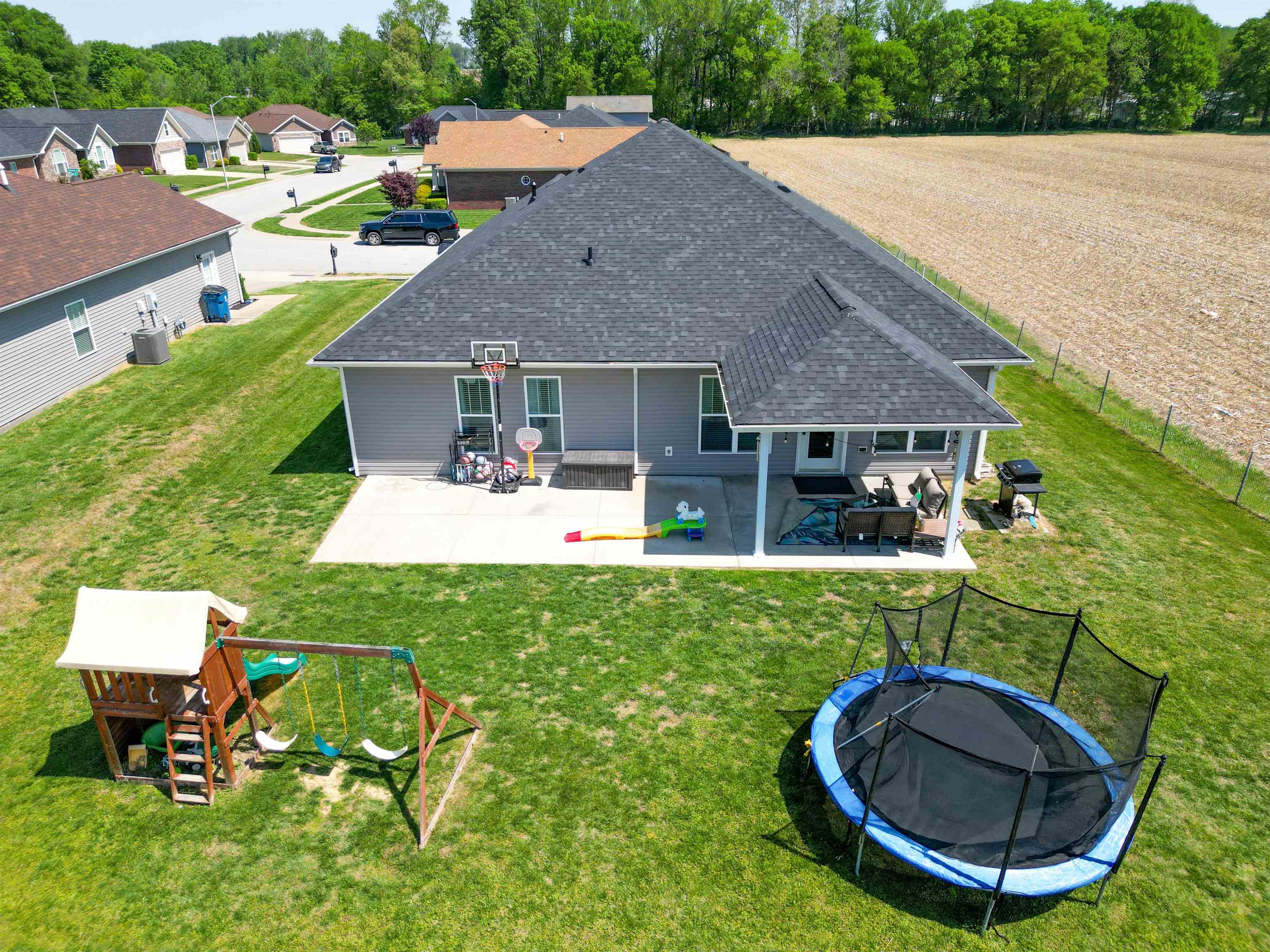 2344 Platinum Place, Owensboro, Kentucky 42303, 4 Bedrooms Bedrooms, ,2 BathroomsBathrooms,Single Family Residence,For Sale,Platinum Place,94681