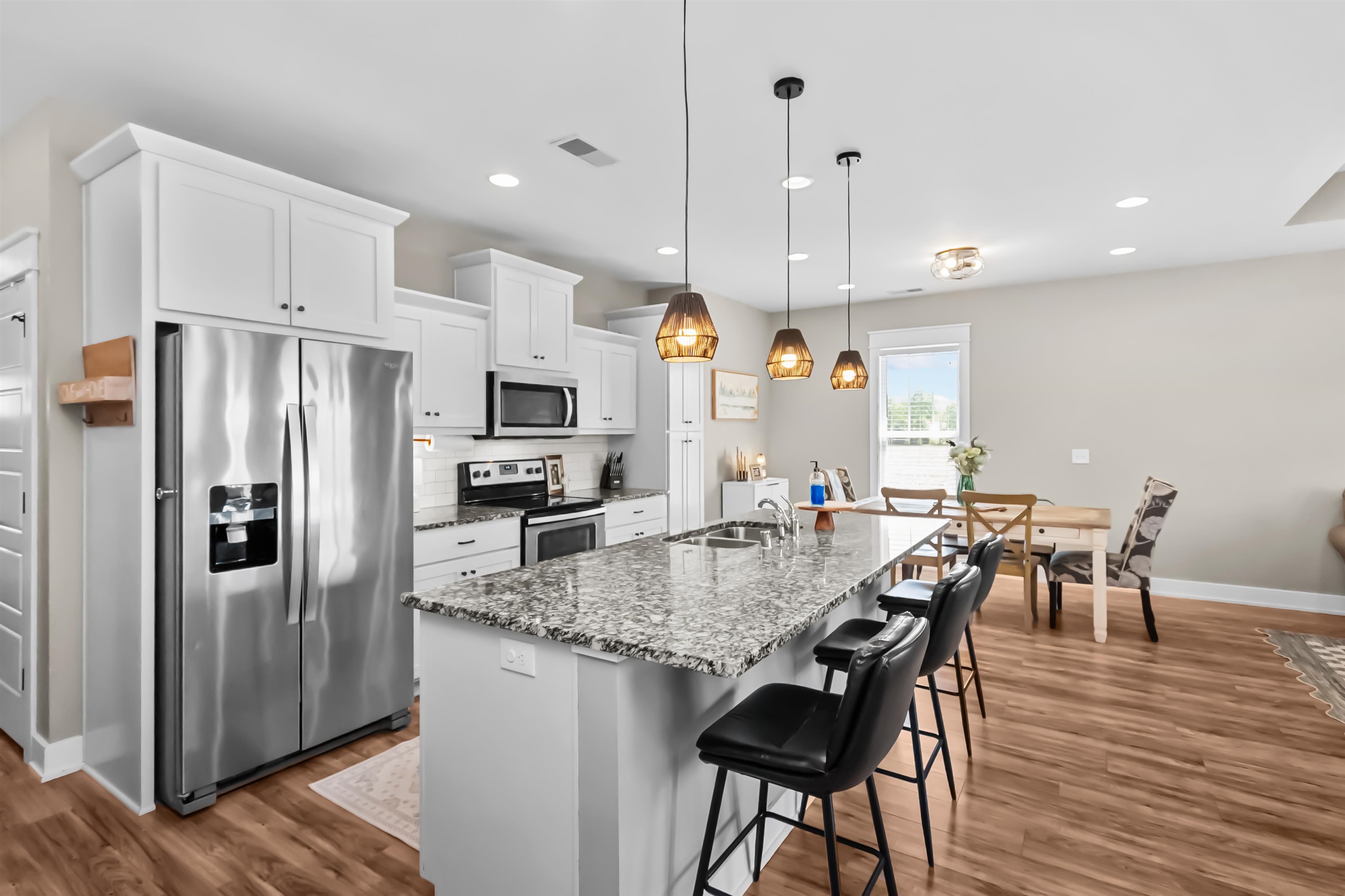 2344 Platinum Place, Owensboro, Kentucky 42303, 4 Bedrooms Bedrooms, ,2 BathroomsBathrooms,Single Family Residence,For Sale,Platinum Place,94681