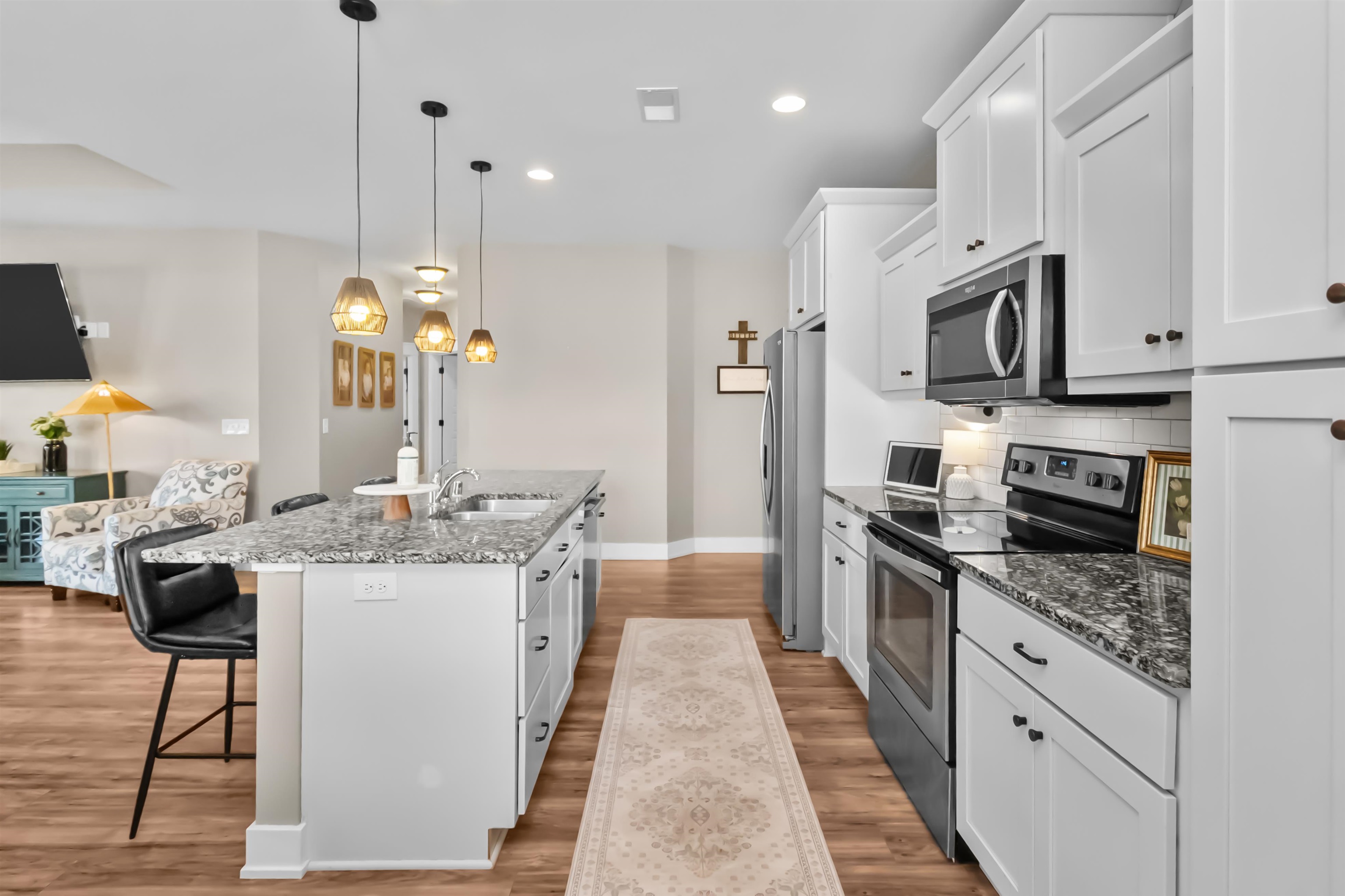 2344 Platinum Place, Owensboro, Kentucky 42303, 4 Bedrooms Bedrooms, ,2 BathroomsBathrooms,Single Family Residence,For Sale,Platinum Place,94681