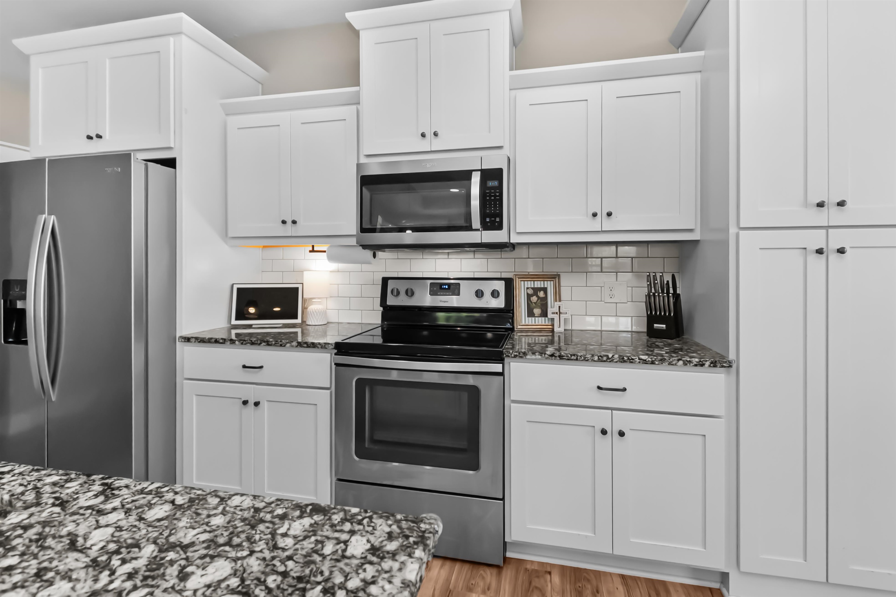 2344 Platinum Place, Owensboro, Kentucky 42303, 4 Bedrooms Bedrooms, ,2 BathroomsBathrooms,Single Family Residence,For Sale,Platinum Place,94681