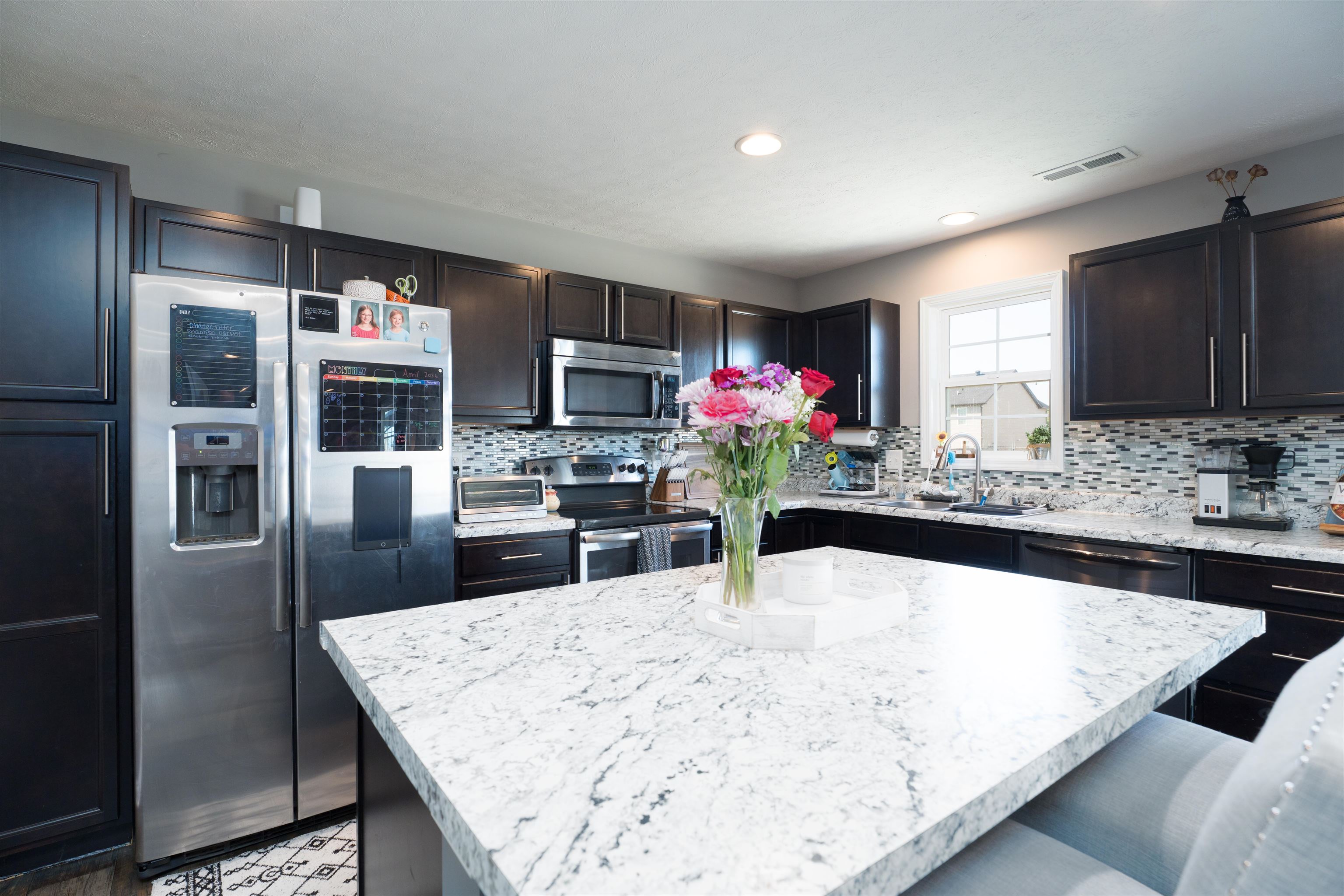 5551 Goldenrod Ln, Owensboro, Kentucky 42301, 4 Bedrooms Bedrooms, ,2 BathroomsBathrooms,Single Family Residence,For Sale,Goldenrod Ln,94682