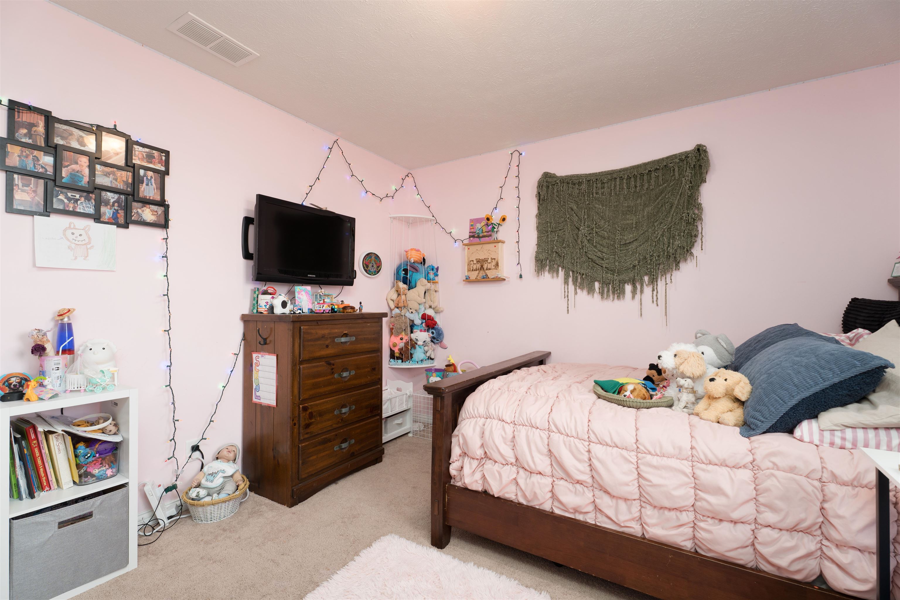 5551 Goldenrod Ln, Owensboro, Kentucky 42301, 4 Bedrooms Bedrooms, ,2 BathroomsBathrooms,Single Family Residence,For Sale,Goldenrod Ln,94682