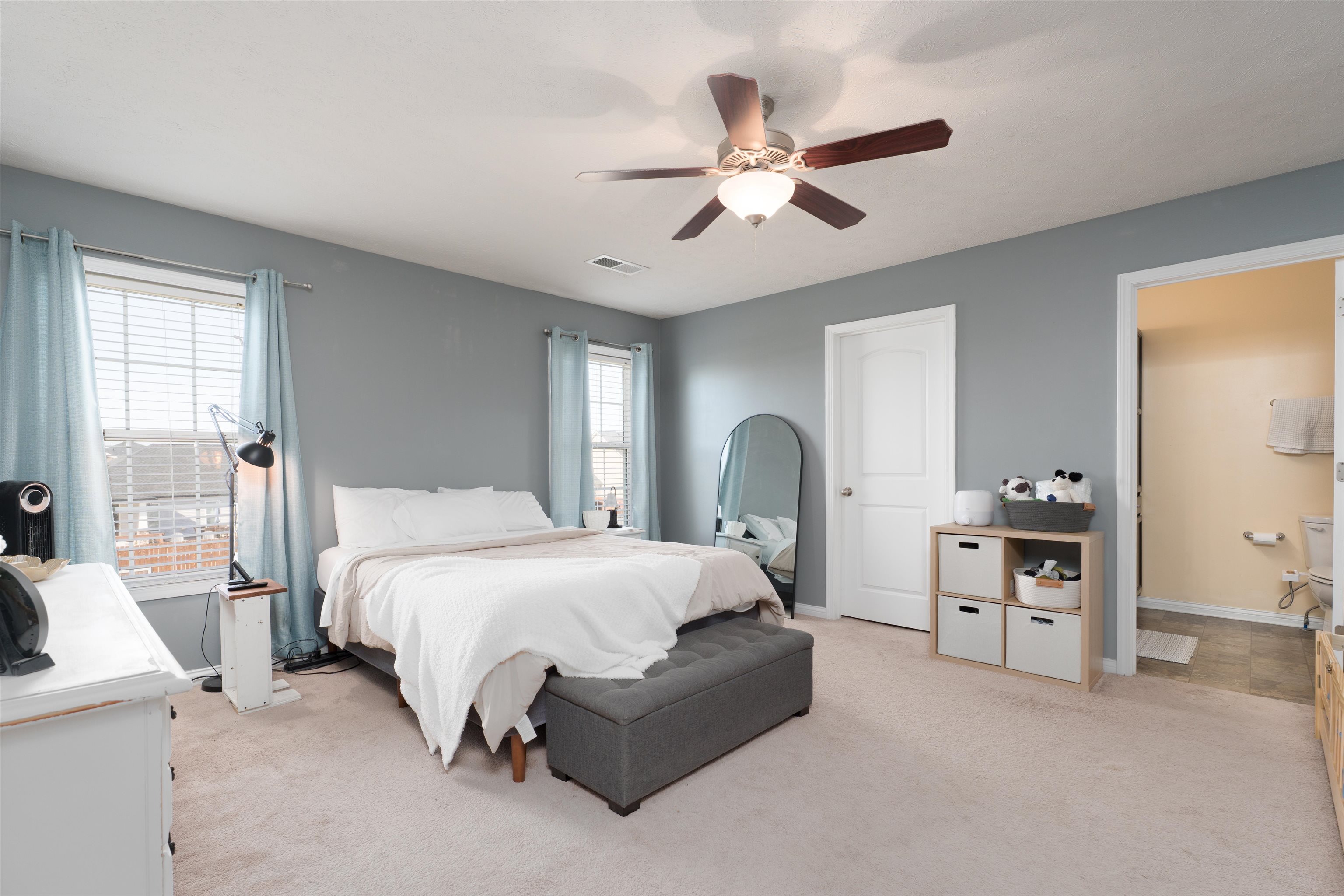 5551 Goldenrod Ln, Owensboro, Kentucky 42301, 4 Bedrooms Bedrooms, ,2 BathroomsBathrooms,Single Family Residence,For Sale,Goldenrod Ln,94682