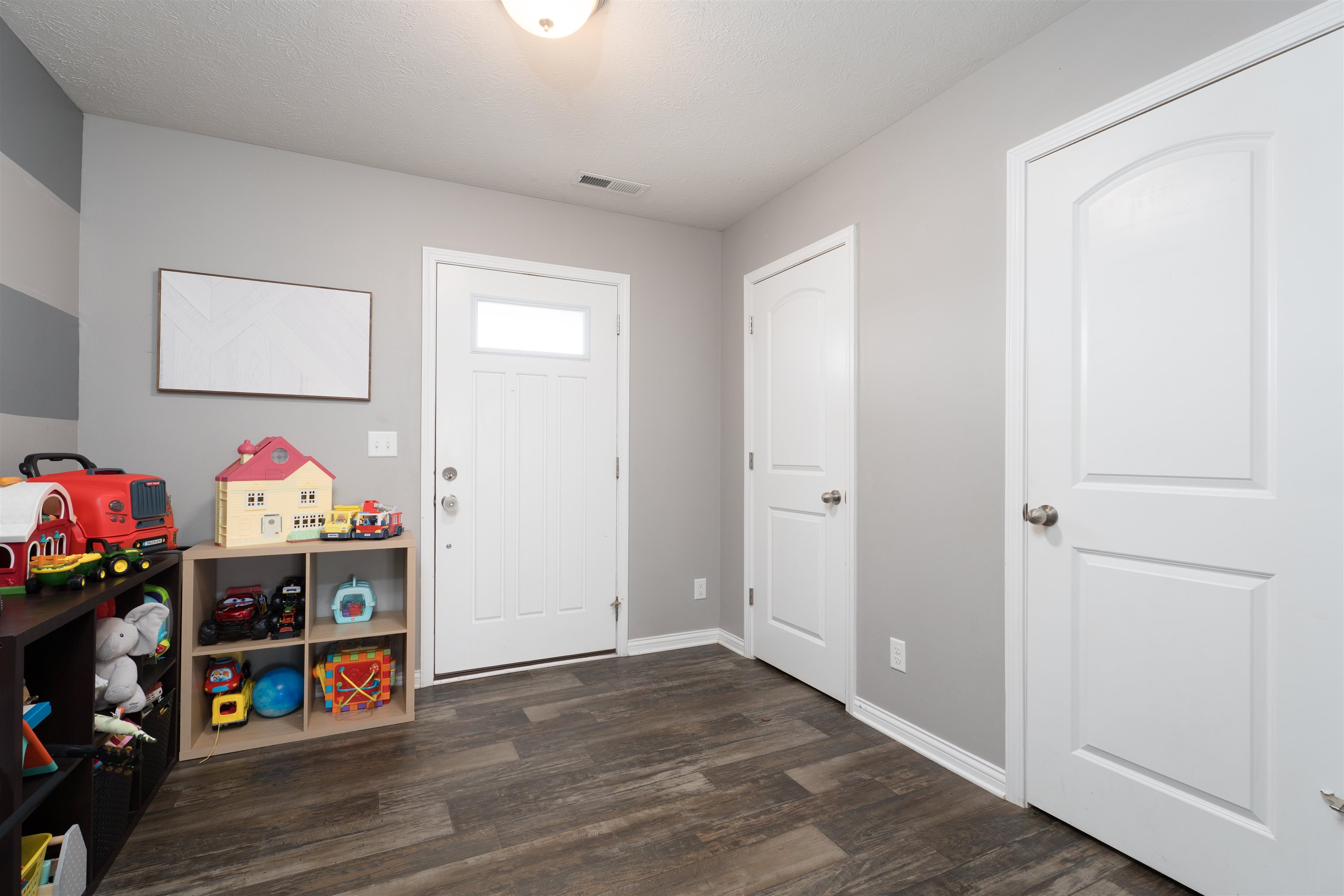 5551 Goldenrod Ln, Owensboro, Kentucky 42301, 4 Bedrooms Bedrooms, ,2 BathroomsBathrooms,Single Family Residence,For Sale,Goldenrod Ln,94682