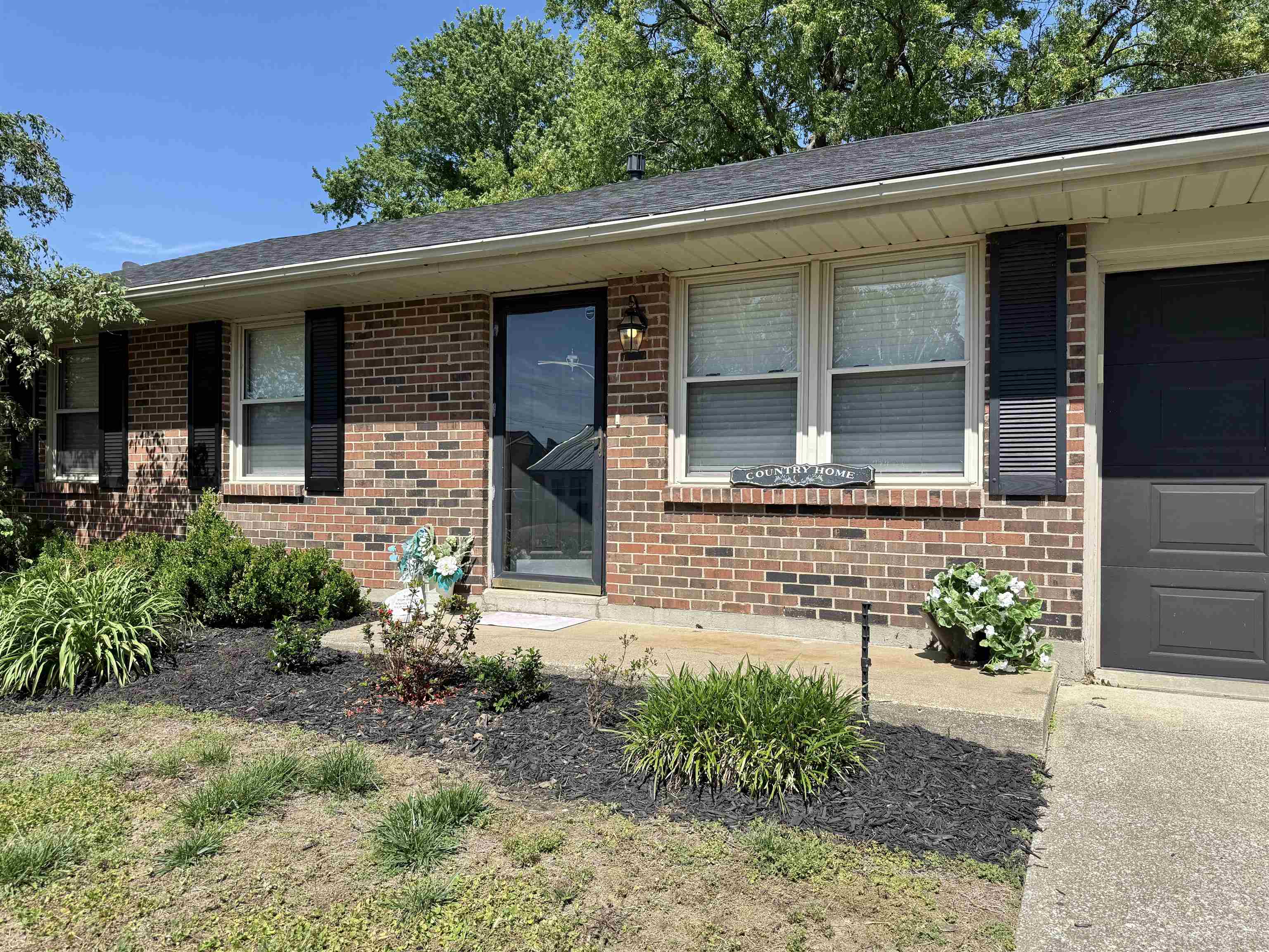 4103 McIntire Crossing, Owensboro, Kentucky 42301, 3 Bedrooms Bedrooms, ,1 BathroomBathrooms,Single Family Residence,For Sale,McIntire Crossing,94698