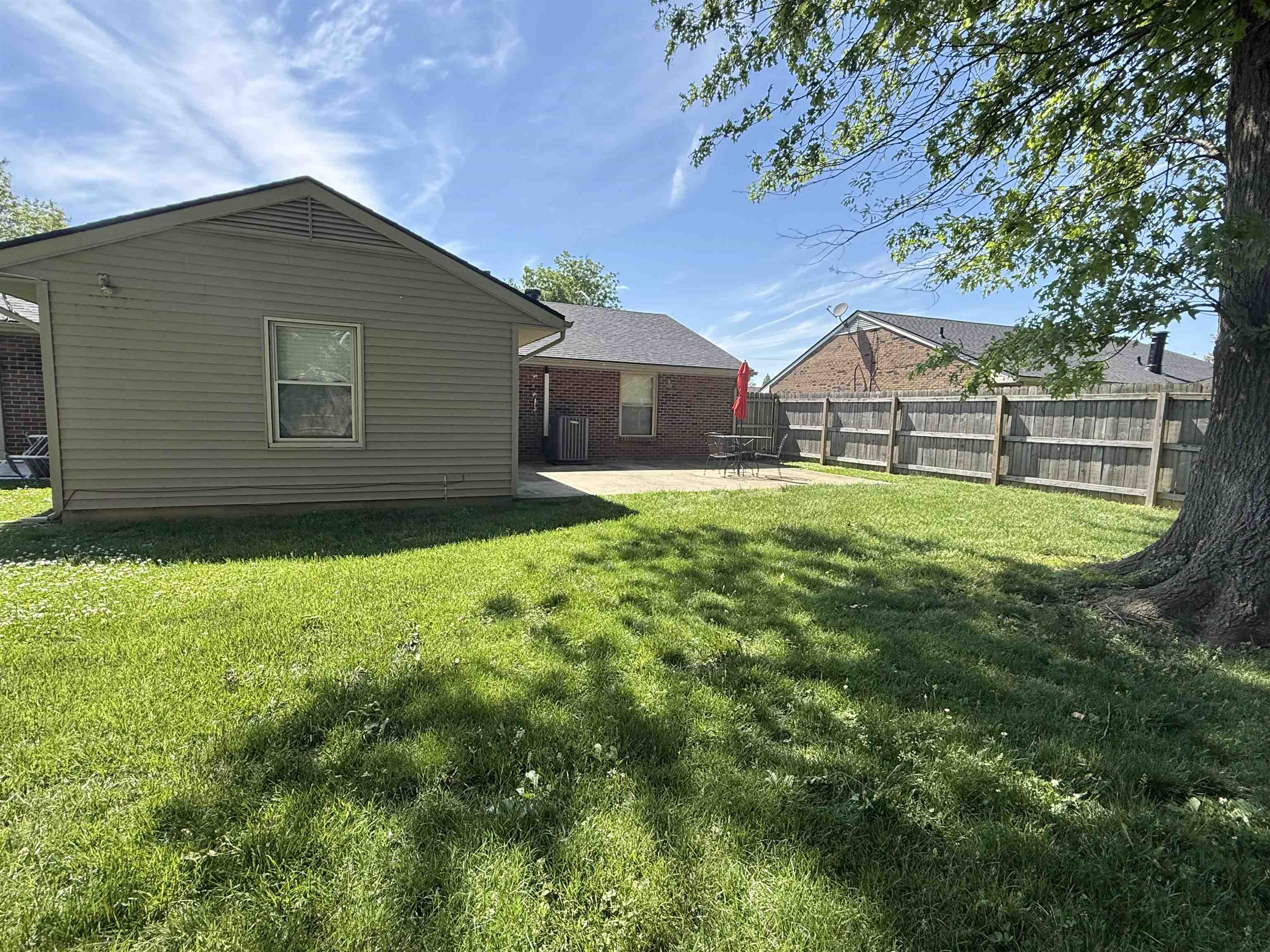 4103 McIntire Crossing, Owensboro, Kentucky 42301, 3 Bedrooms Bedrooms, ,1 BathroomBathrooms,Single Family Residence,For Sale,McIntire Crossing,94698