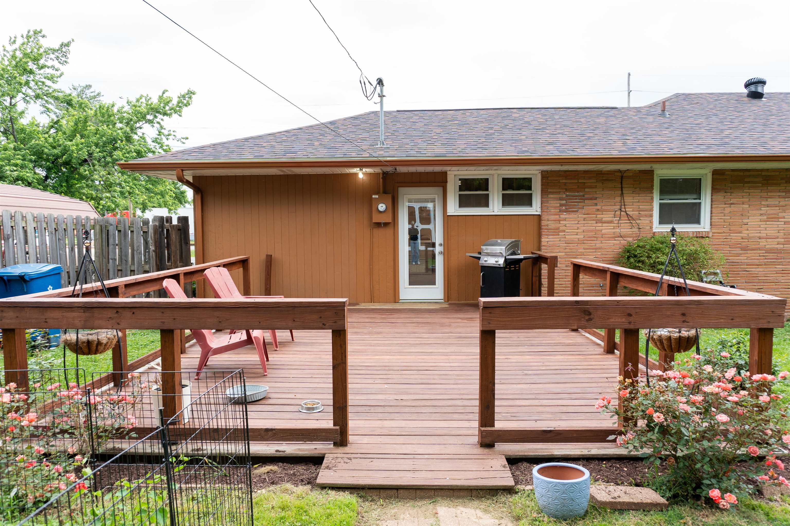 3816 Hwy 144, Owensboro, Kentucky 42303-2463, 3 Bedrooms Bedrooms, ,1 BathroomBathrooms,Single Family Residence,For Sale,Hwy 144,94721