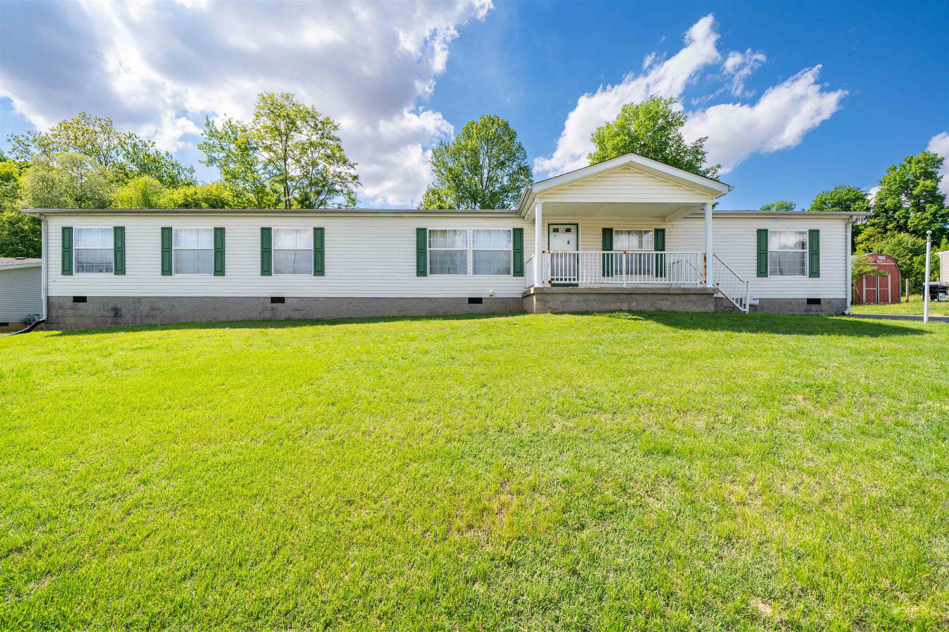 934 Deer Haven Drive, Owensboro, Kentucky 42301, 4 Bedrooms Bedrooms, ,2 BathroomsBathrooms,Single Family Residence,For Sale,Deer Haven Drive,94730