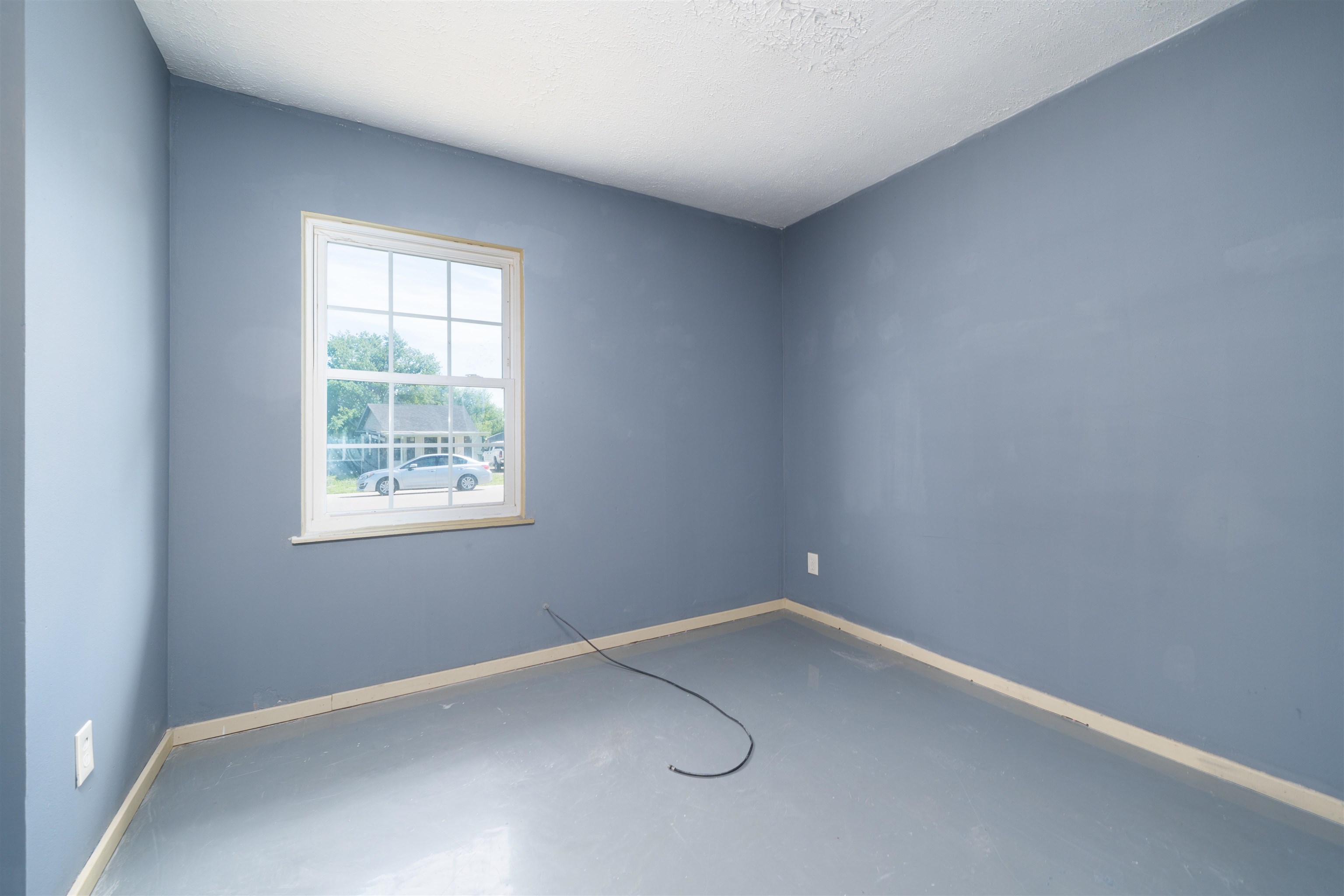 2731 West 10th St., Owensboro, Kentucky 42301, 3 Bedrooms Bedrooms, ,1 BathroomBathrooms,Single Family Residence,For Sale,West 10th St.,94731