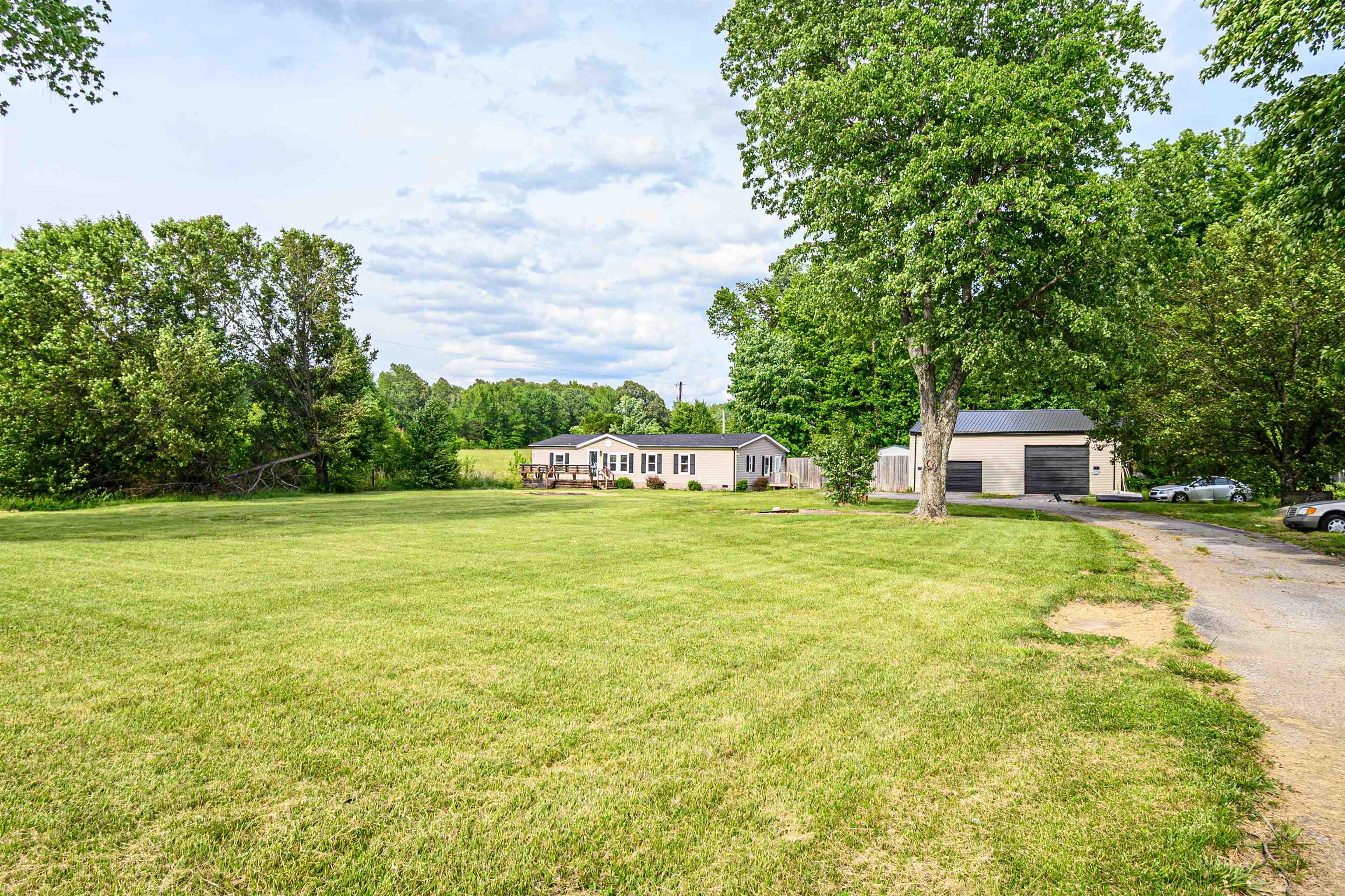 10331 Hwy 231, Utica, Kentucky 42376, 3 Bedrooms Bedrooms, ,2 BathroomsBathrooms,Single Family Residence,For Sale,Hwy 231,94735