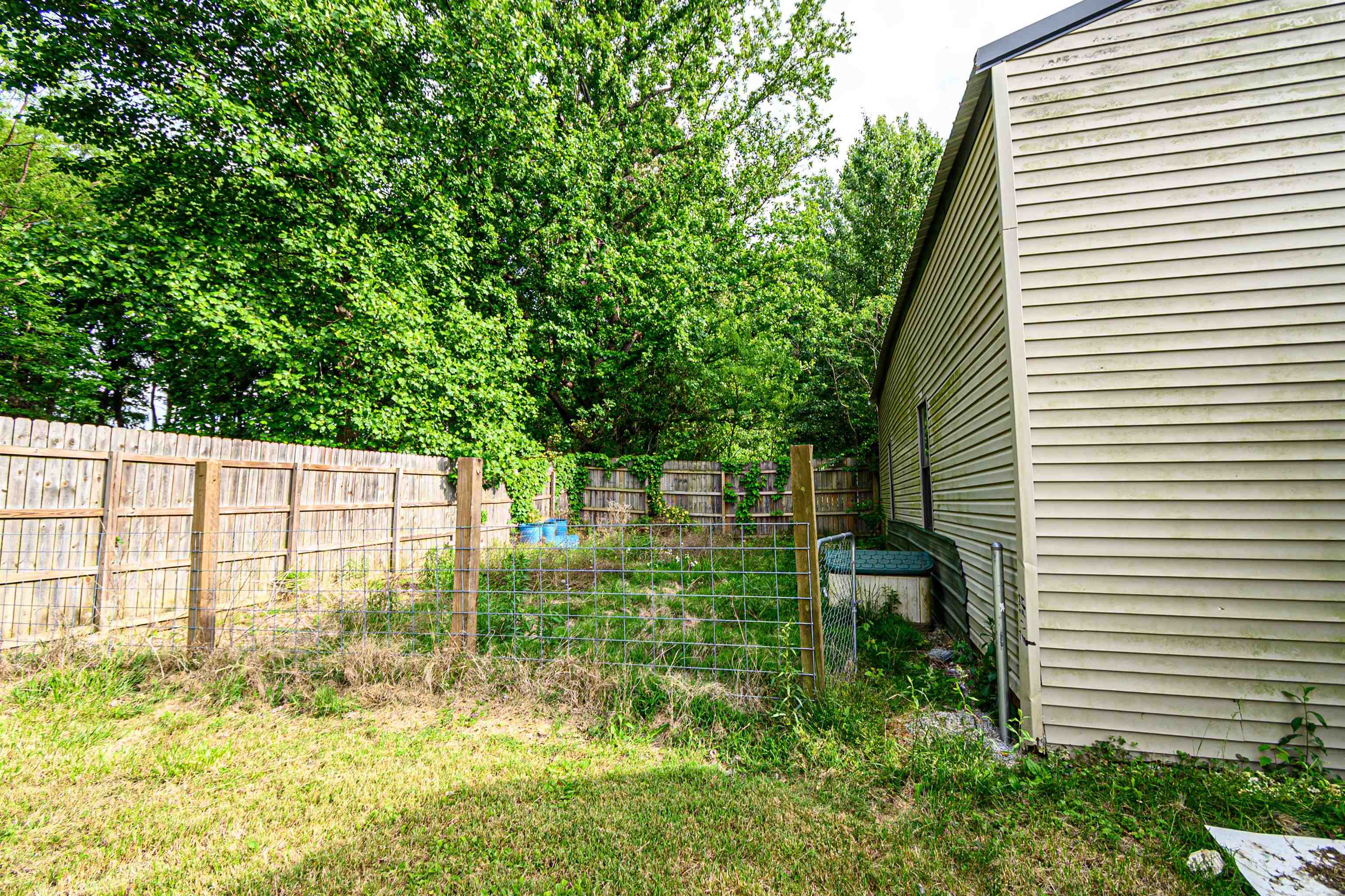 10331 Hwy 231, Utica, Kentucky 42376, 3 Bedrooms Bedrooms, ,2 BathroomsBathrooms,Single Family Residence,For Sale,Hwy 231,94735