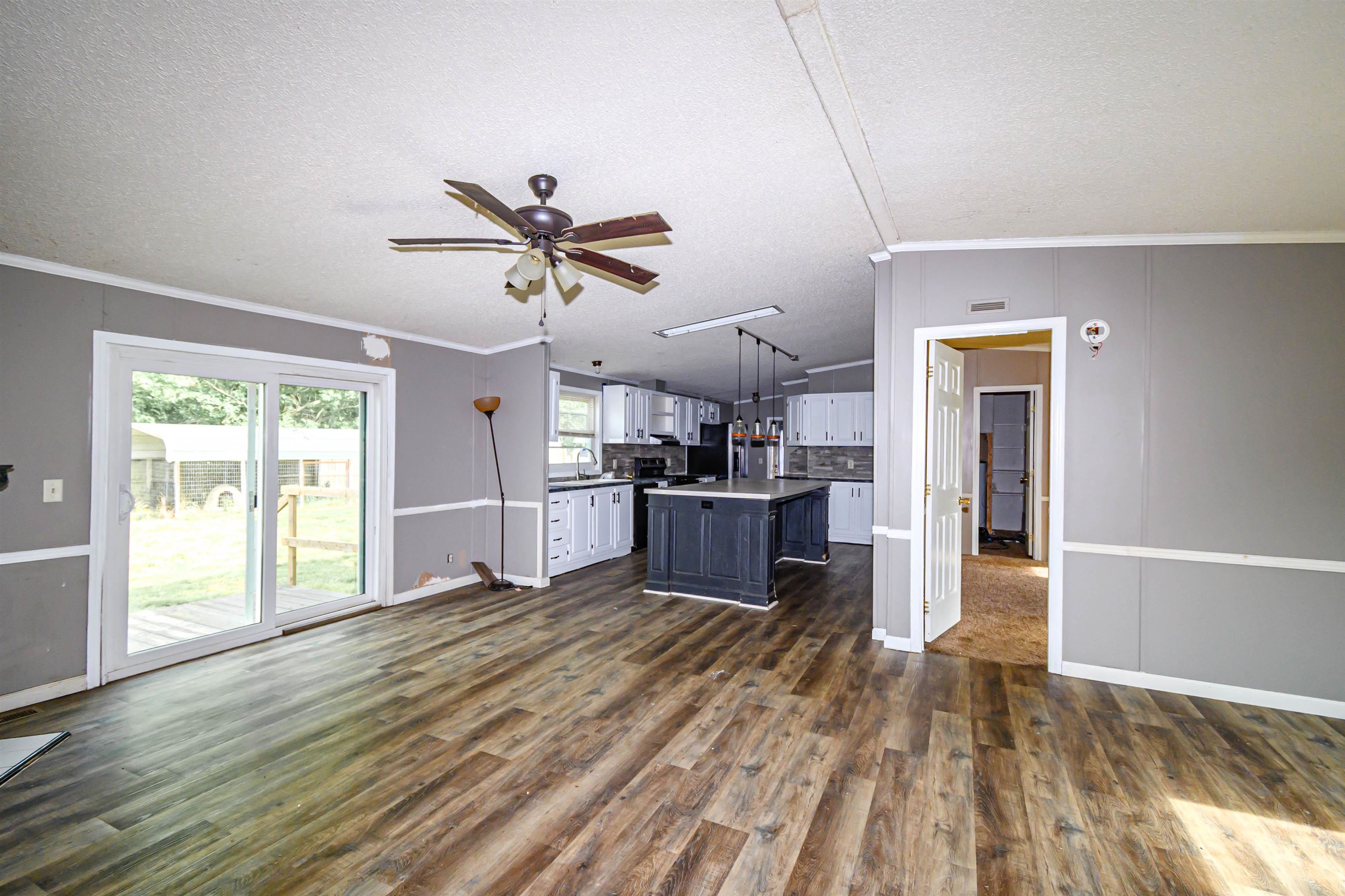 10331 Hwy 231, Utica, Kentucky 42376, 3 Bedrooms Bedrooms, ,2 BathroomsBathrooms,Single Family Residence,For Sale,Hwy 231,94735