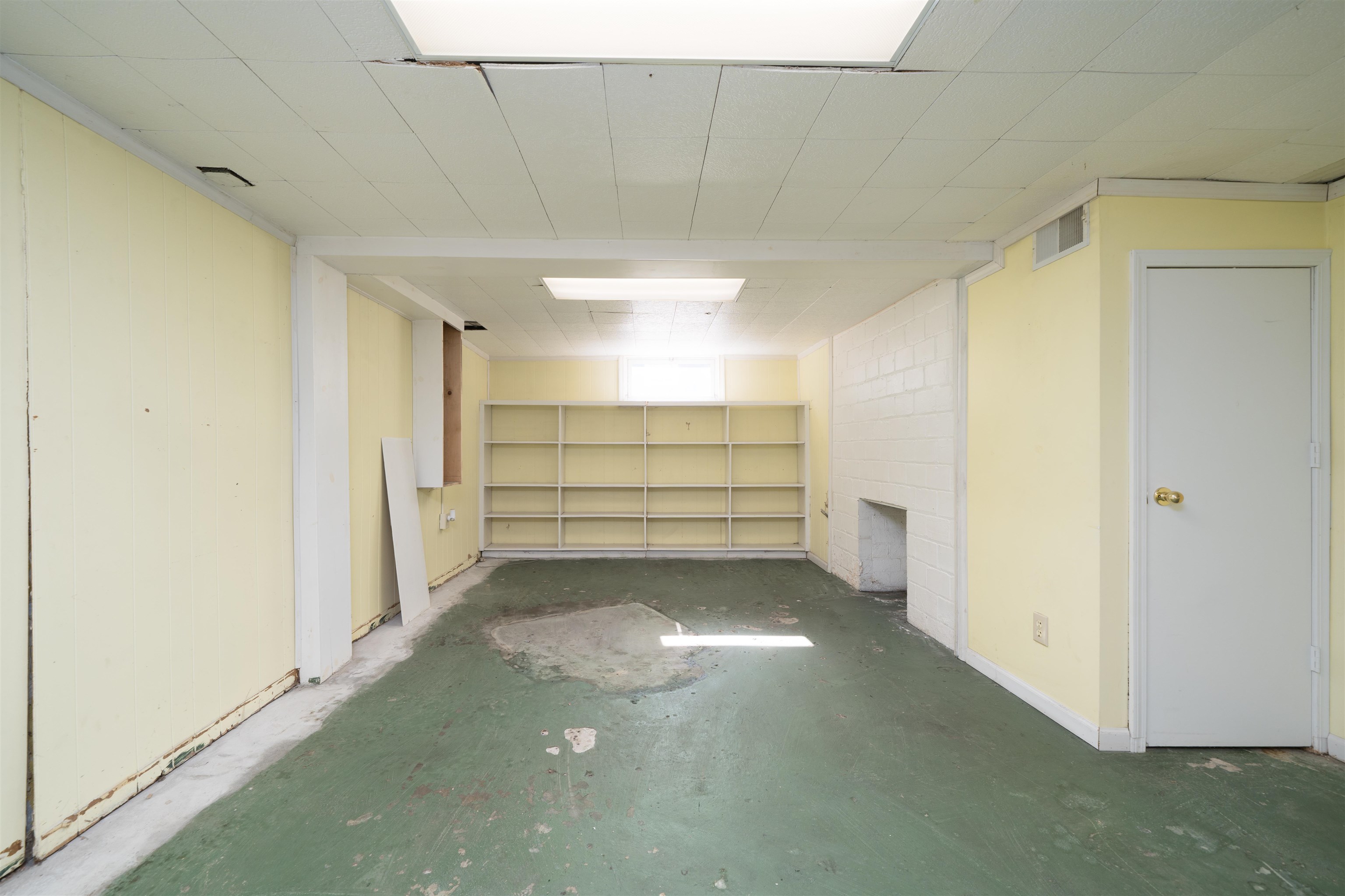 629 21st St, Owensboro, Kentucky 42301, ,Office,For Sale,21st St,94741