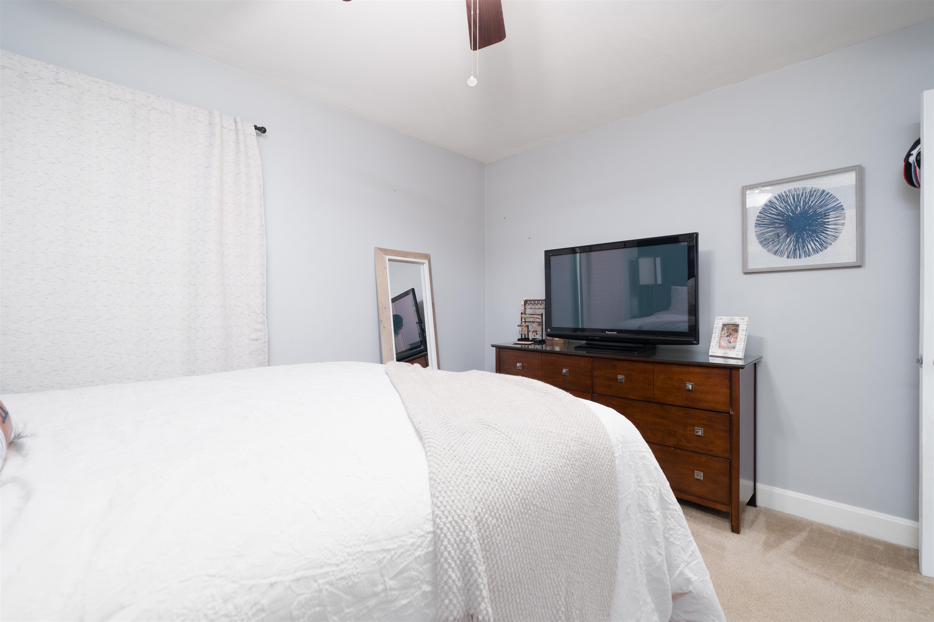 1824 Sunset Drive, Owensboro, Kentucky 42301, 2 Bedrooms Bedrooms, ,1 BathroomBathrooms,Single Family Residence,For Sale,Sunset Drive,94761