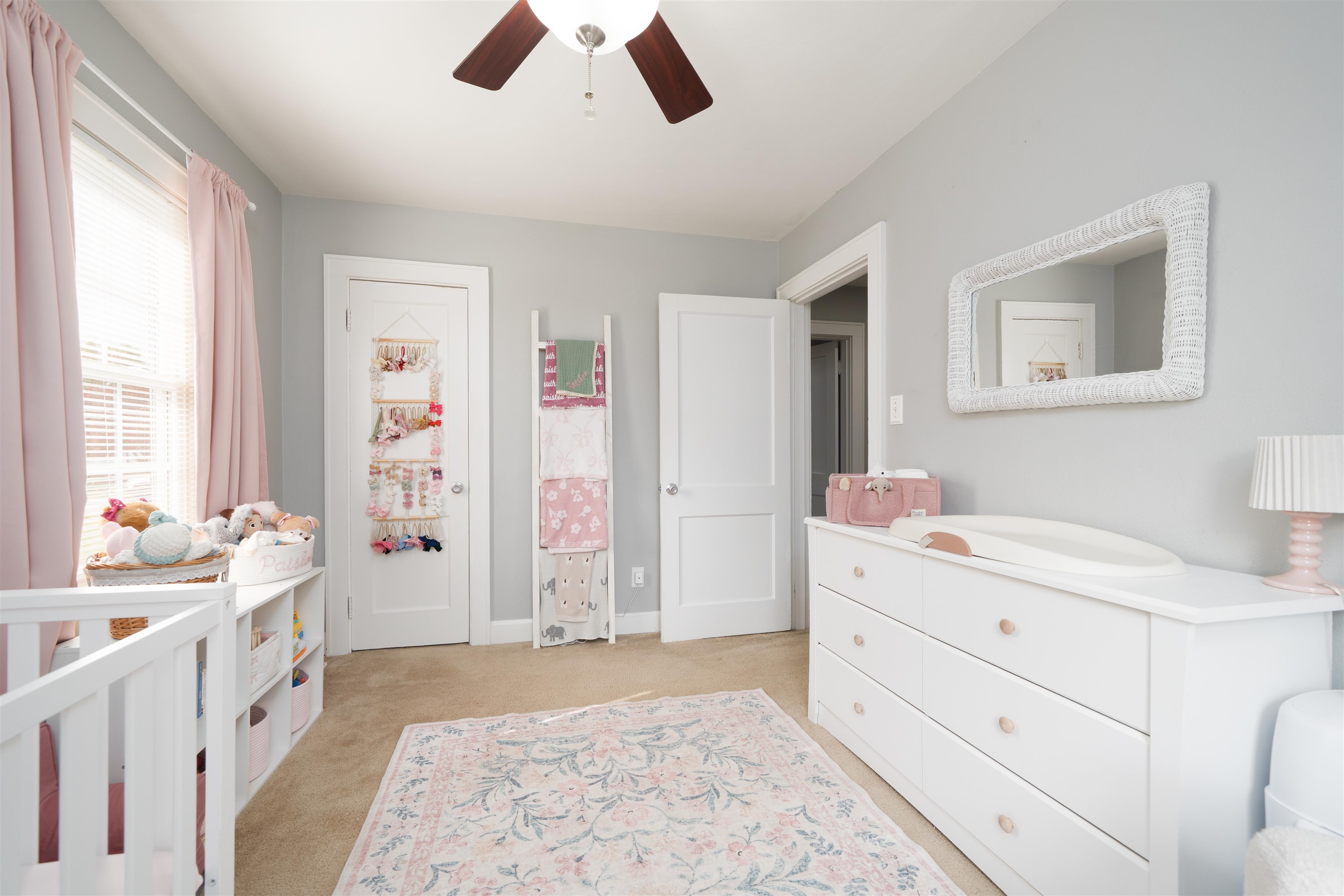 1824 Sunset Drive, Owensboro, Kentucky 42301, 2 Bedrooms Bedrooms, ,1 BathroomBathrooms,Single Family Residence,For Sale,Sunset Drive,94761