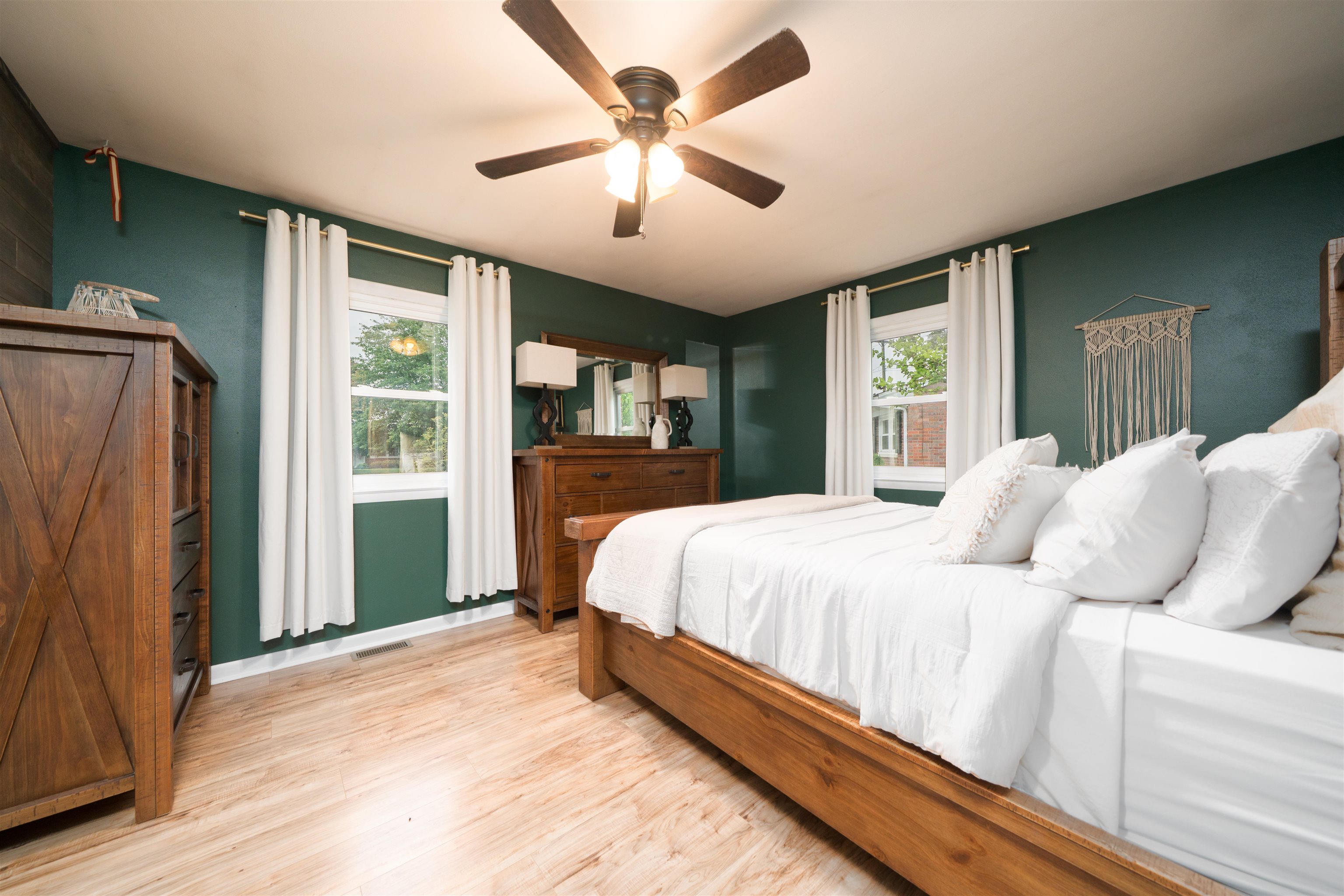 2261 Hoop Junior Court, Owensboro, Kentucky 42301, 4 Bedrooms Bedrooms, ,2 BathroomsBathrooms,Single Family Residence,For Sale,Hoop Junior Court,94764