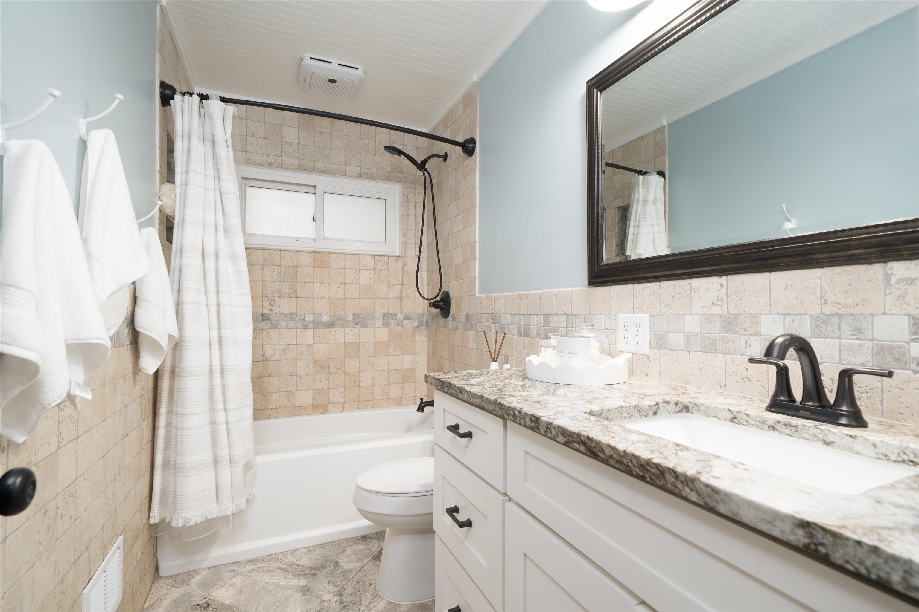 2261 Hoop Junior Court, Owensboro, Kentucky 42301, 4 Bedrooms Bedrooms, ,2 BathroomsBathrooms,Single Family Residence,For Sale,Hoop Junior Court,94764