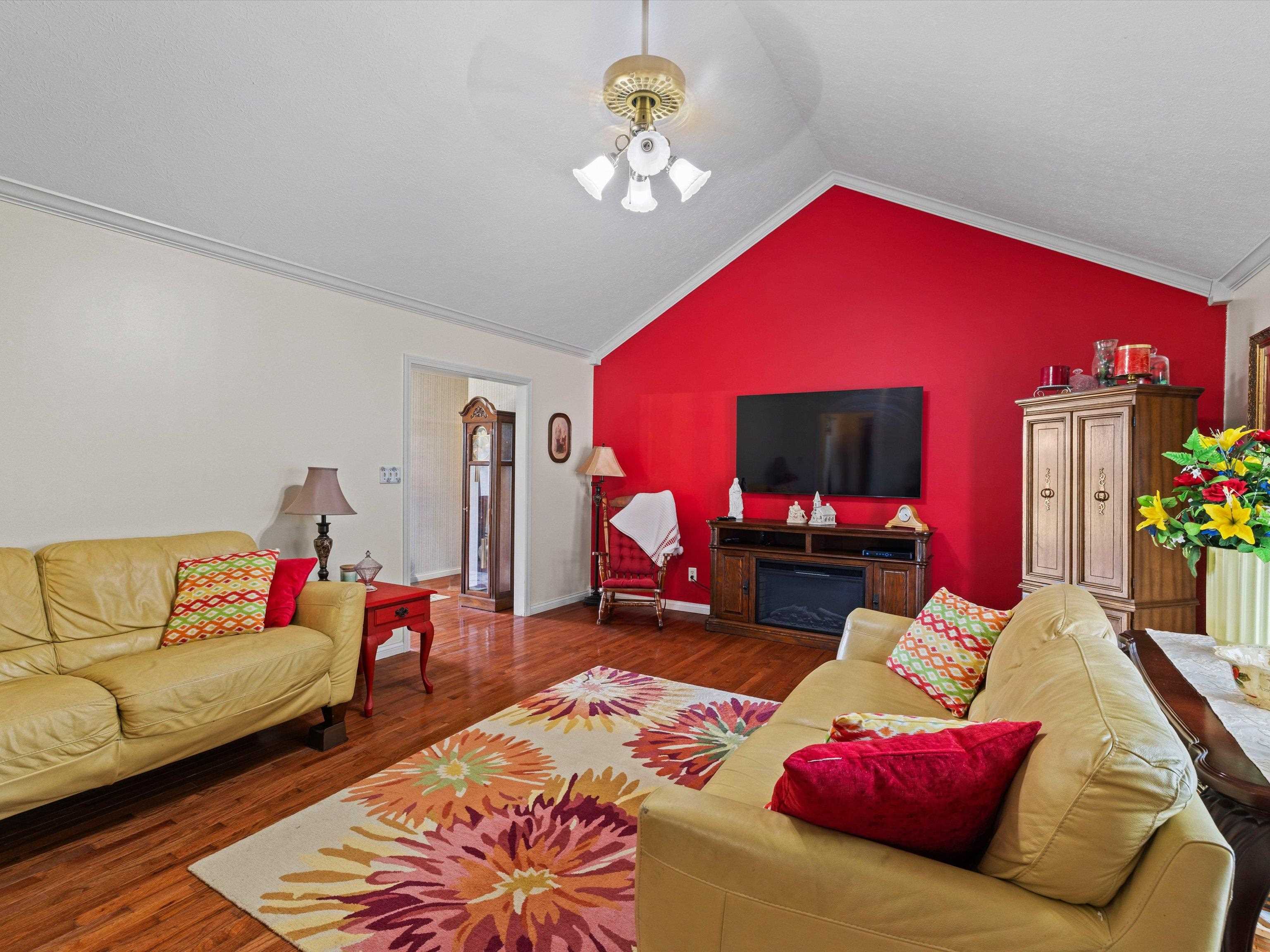 8935 Sands Road, Utica, Kentucky 42376, 3 Bedrooms Bedrooms, ,2 BathroomsBathrooms,Single Family Residence,For Sale,Sands Road,94768