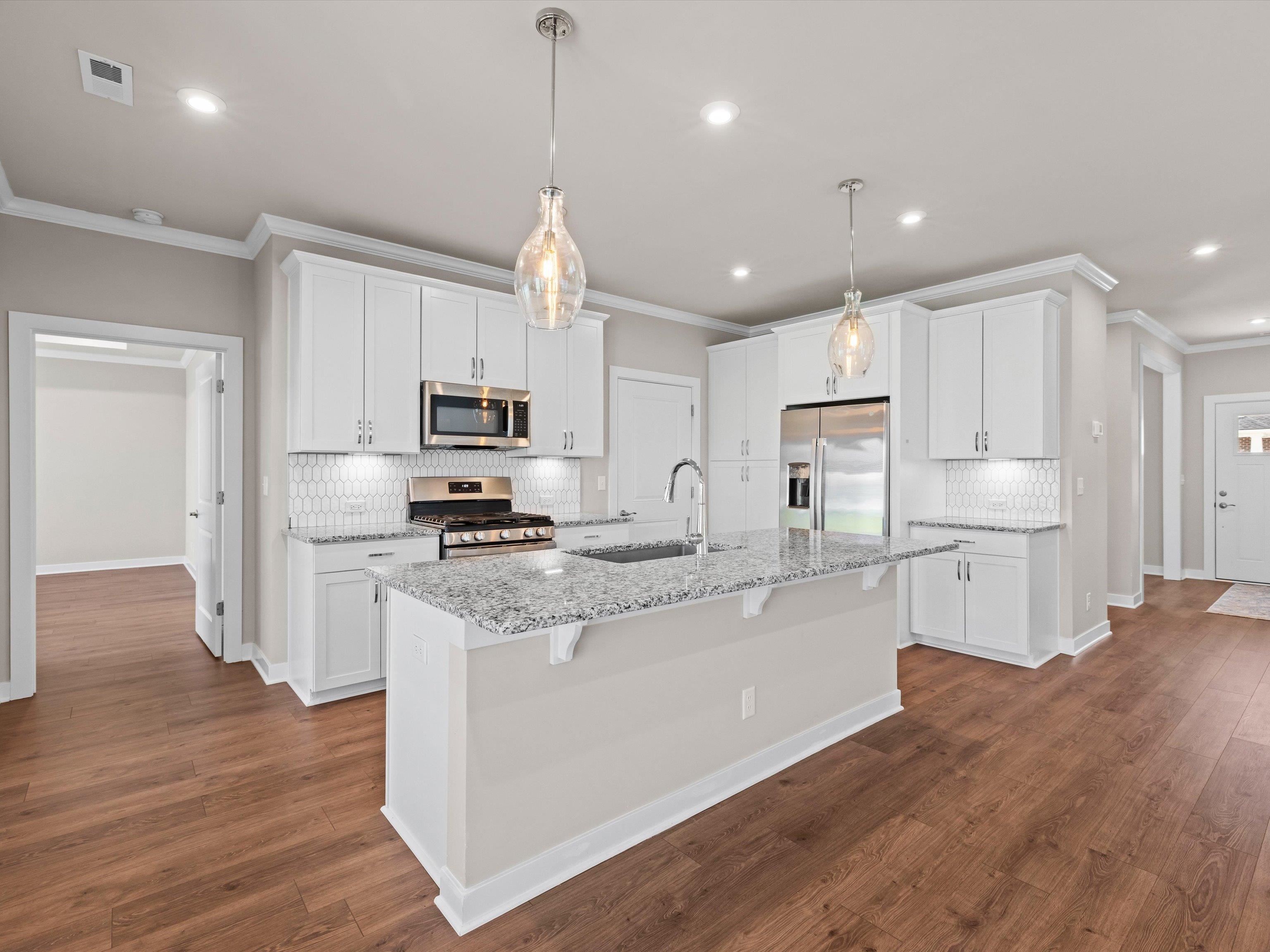 2558 Watson Circle, Owensboro, Kentucky 42301, 2 Bedrooms Bedrooms, ,2 BathroomsBathrooms,Single Family Residence,For Sale,Watson Circle,94781