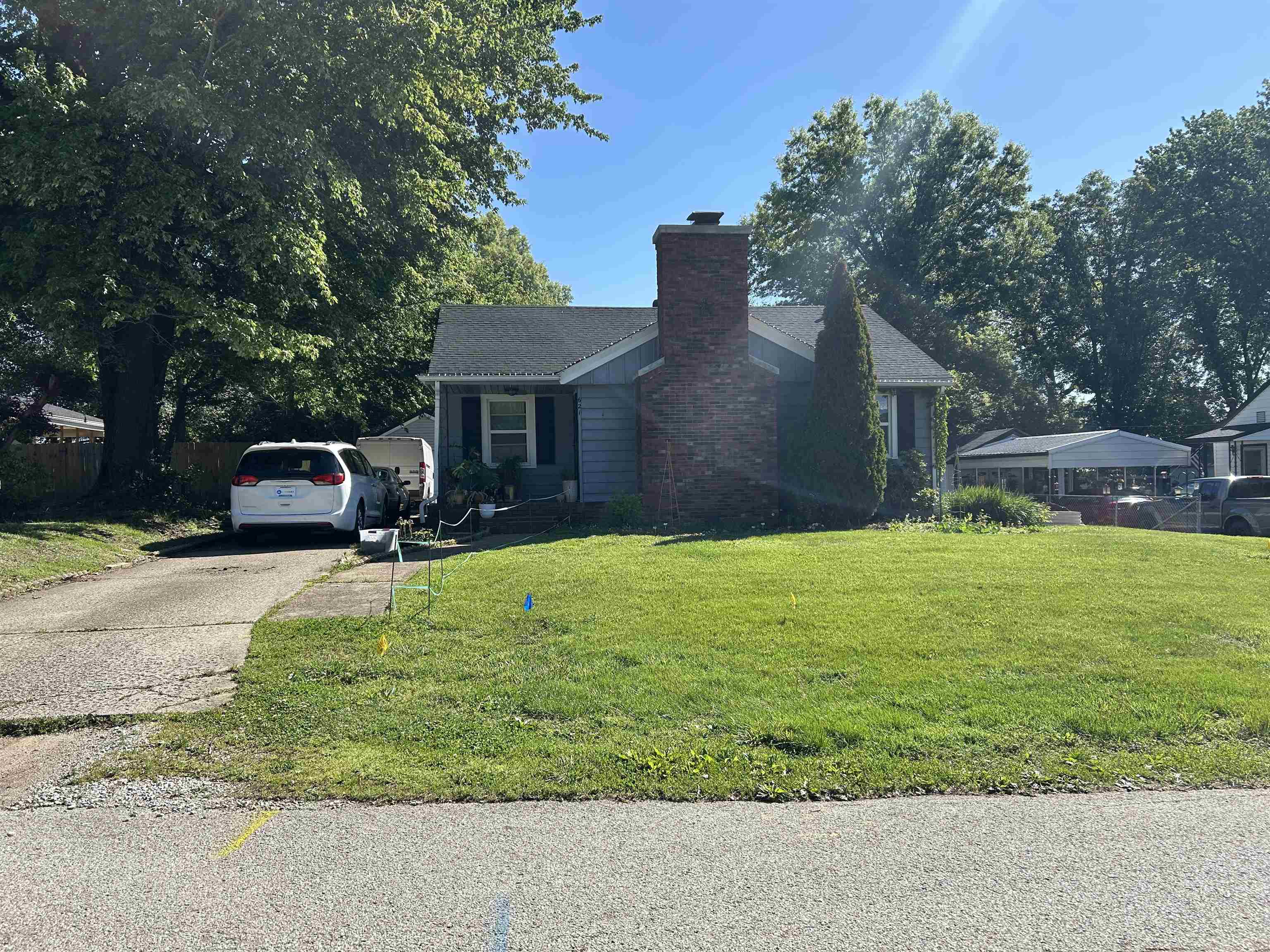 621 Glenn Court, Owensboro, Kentucky 42303, 3 Bedrooms Bedrooms, ,1 BathroomBathrooms,Single Family Residence,For Sale,Glenn Court,94786