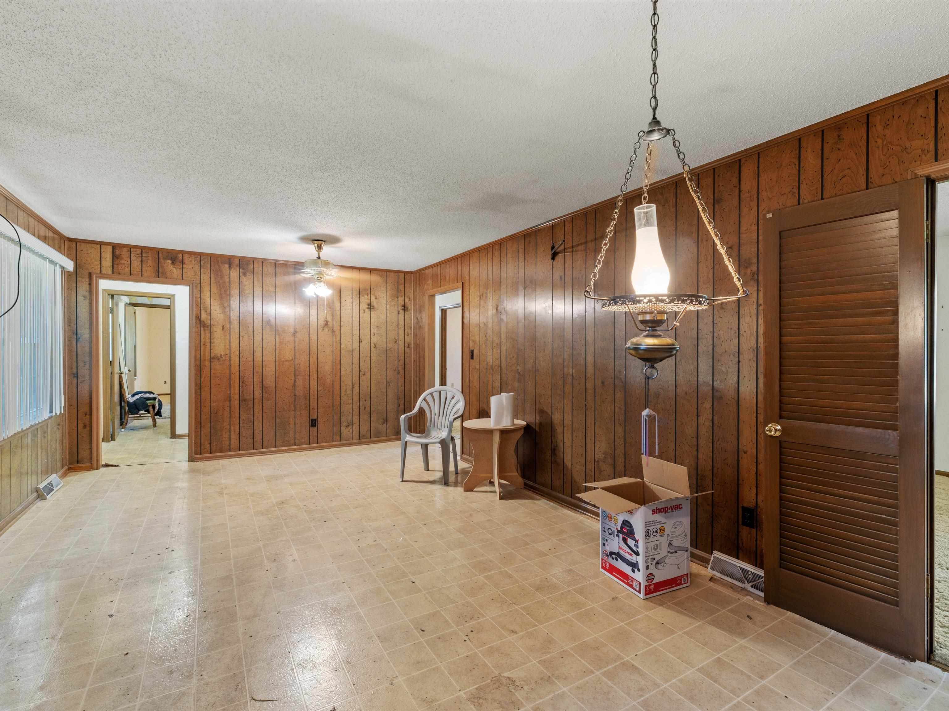 3815 Locust Hill Drive, Owensboro, Kentucky 42303, 3 Bedrooms Bedrooms, ,2 BathroomsBathrooms,Single Family Residence,For Sale,Locust Hill Drive,94788