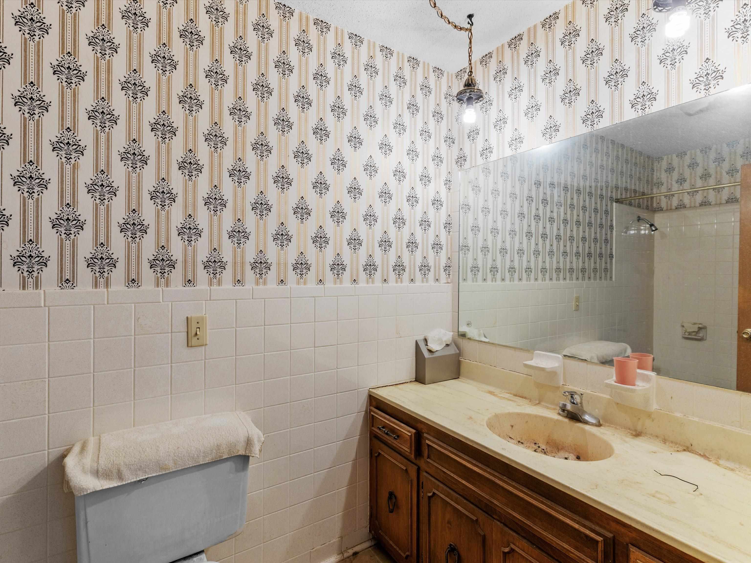 3815 Locust Hill Drive, Owensboro, Kentucky 42303, 3 Bedrooms Bedrooms, ,2 BathroomsBathrooms,Single Family Residence,For Sale,Locust Hill Drive,94788