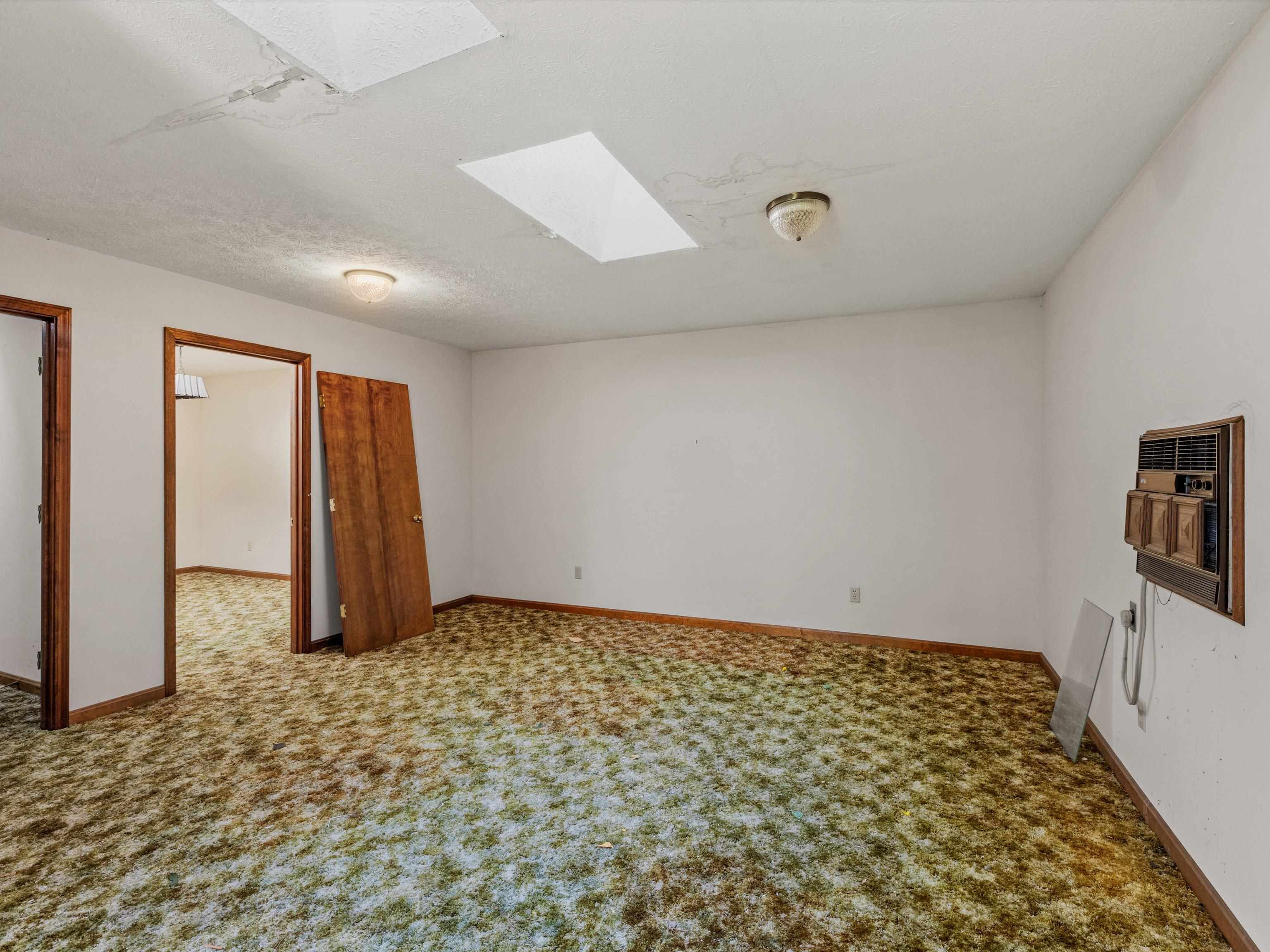 3815 Locust Hill Drive, Owensboro, Kentucky 42303, 3 Bedrooms Bedrooms, ,2 BathroomsBathrooms,Single Family Residence,For Sale,Locust Hill Drive,94788