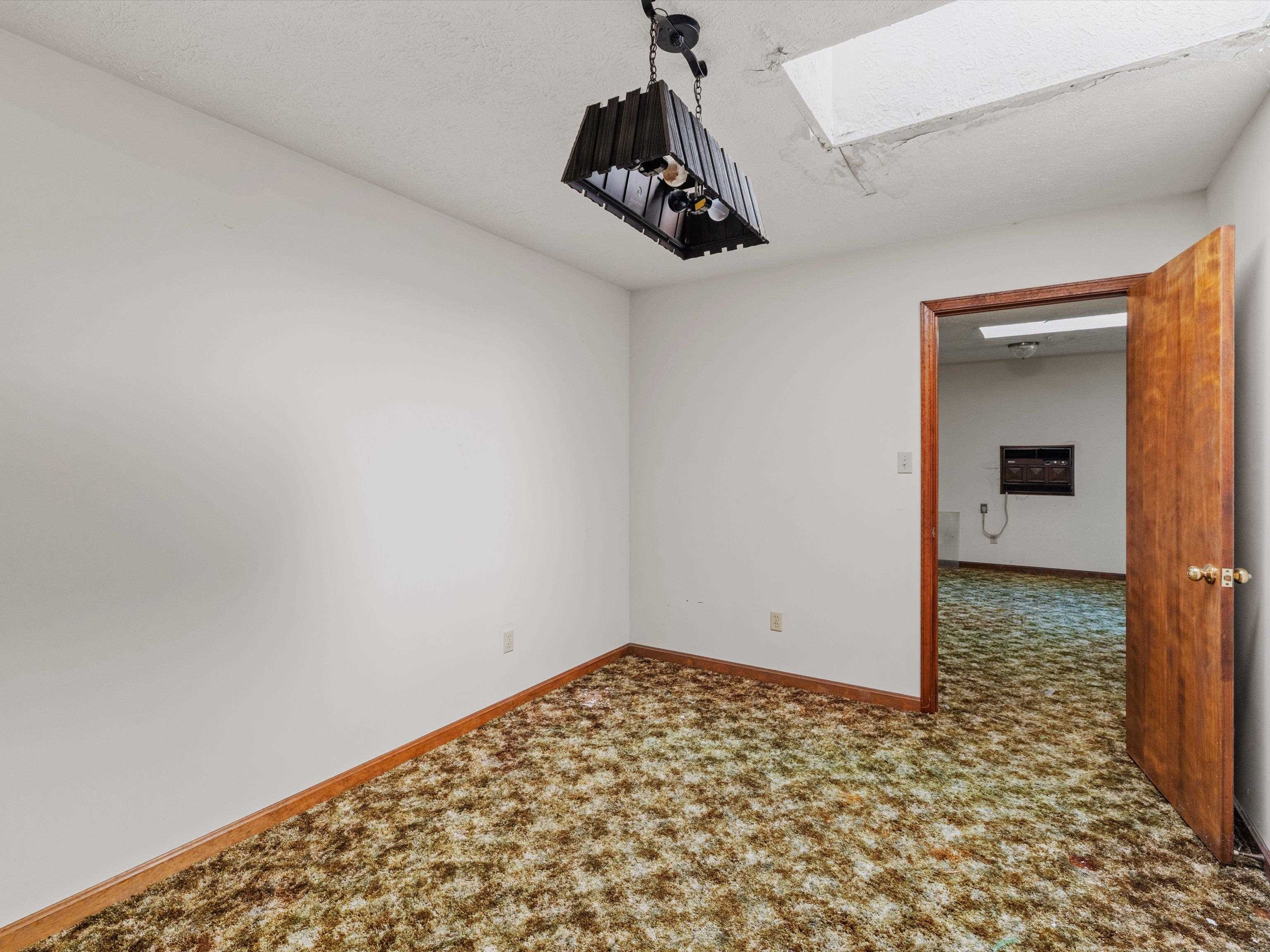 3815 Locust Hill Drive, Owensboro, Kentucky 42303, 3 Bedrooms Bedrooms, ,2 BathroomsBathrooms,Single Family Residence,For Sale,Locust Hill Drive,94788