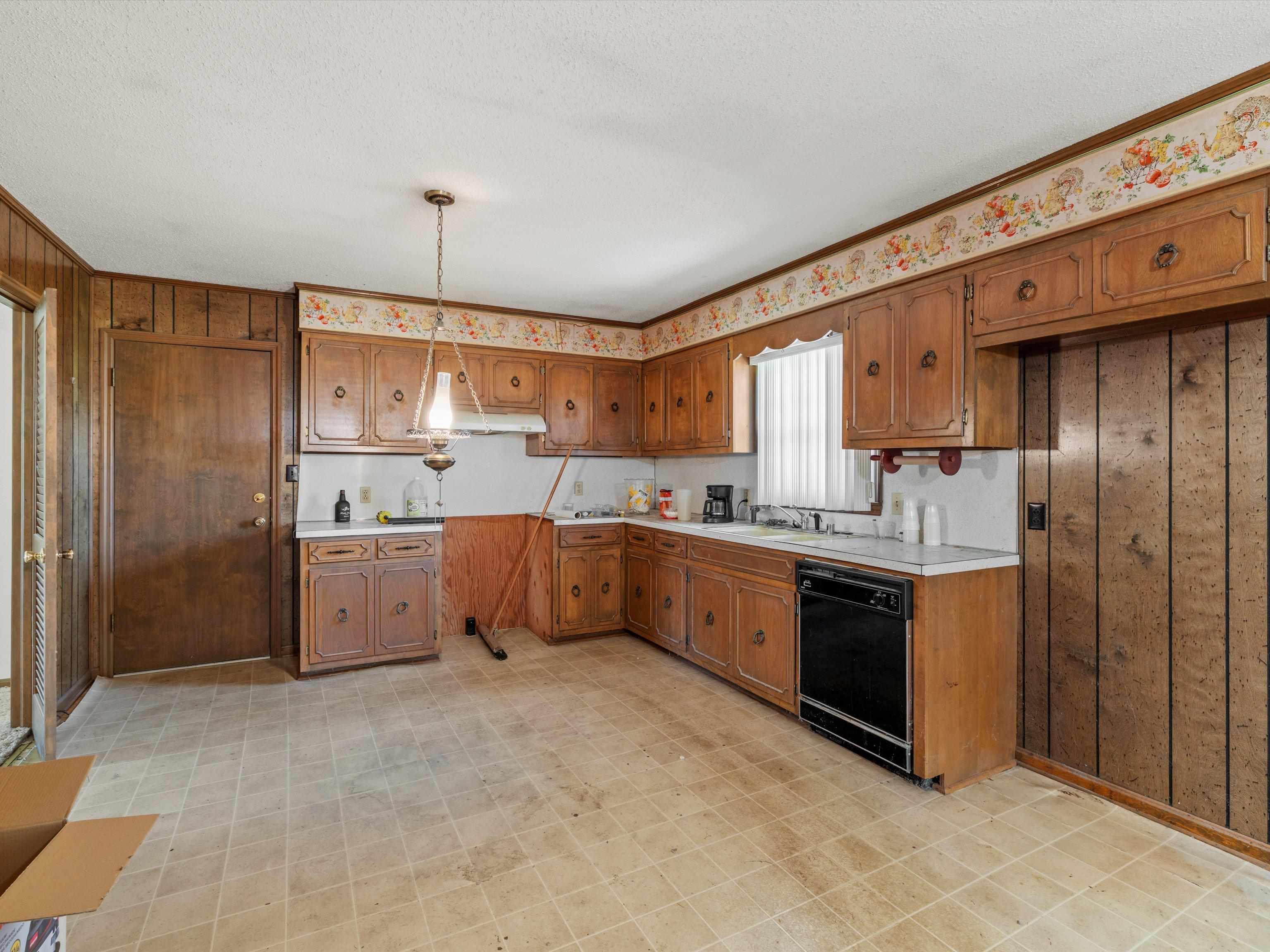 3815 Locust Hill Drive, Owensboro, Kentucky 42303, 3 Bedrooms Bedrooms, ,2 BathroomsBathrooms,Single Family Residence,For Sale,Locust Hill Drive,94788