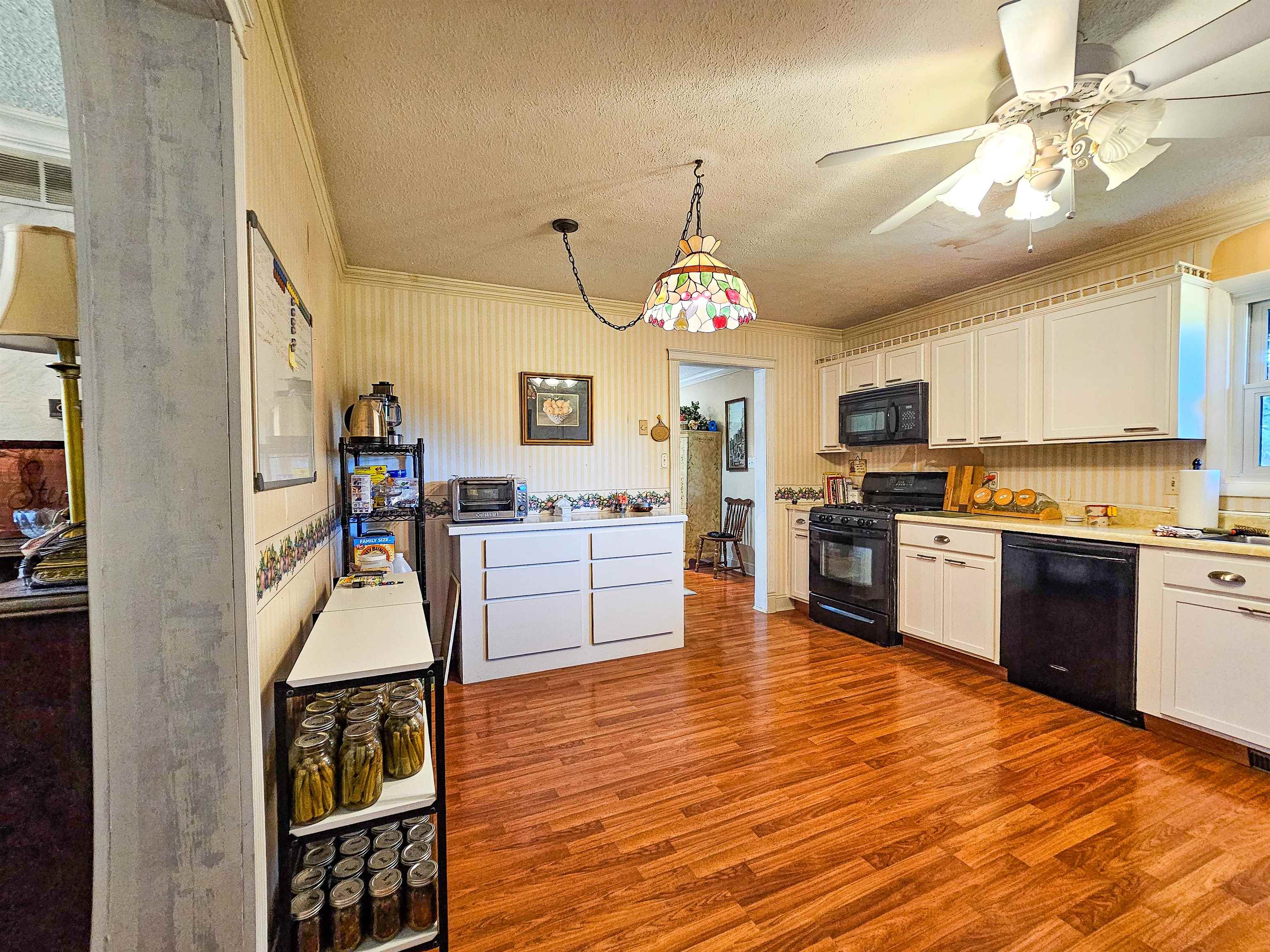 2545 Chant Court, Owensboro, Kentucky 42301, 3 Bedrooms Bedrooms, ,2 BathroomsBathrooms,Single Family Residence,For Sale,Chant Court,94798