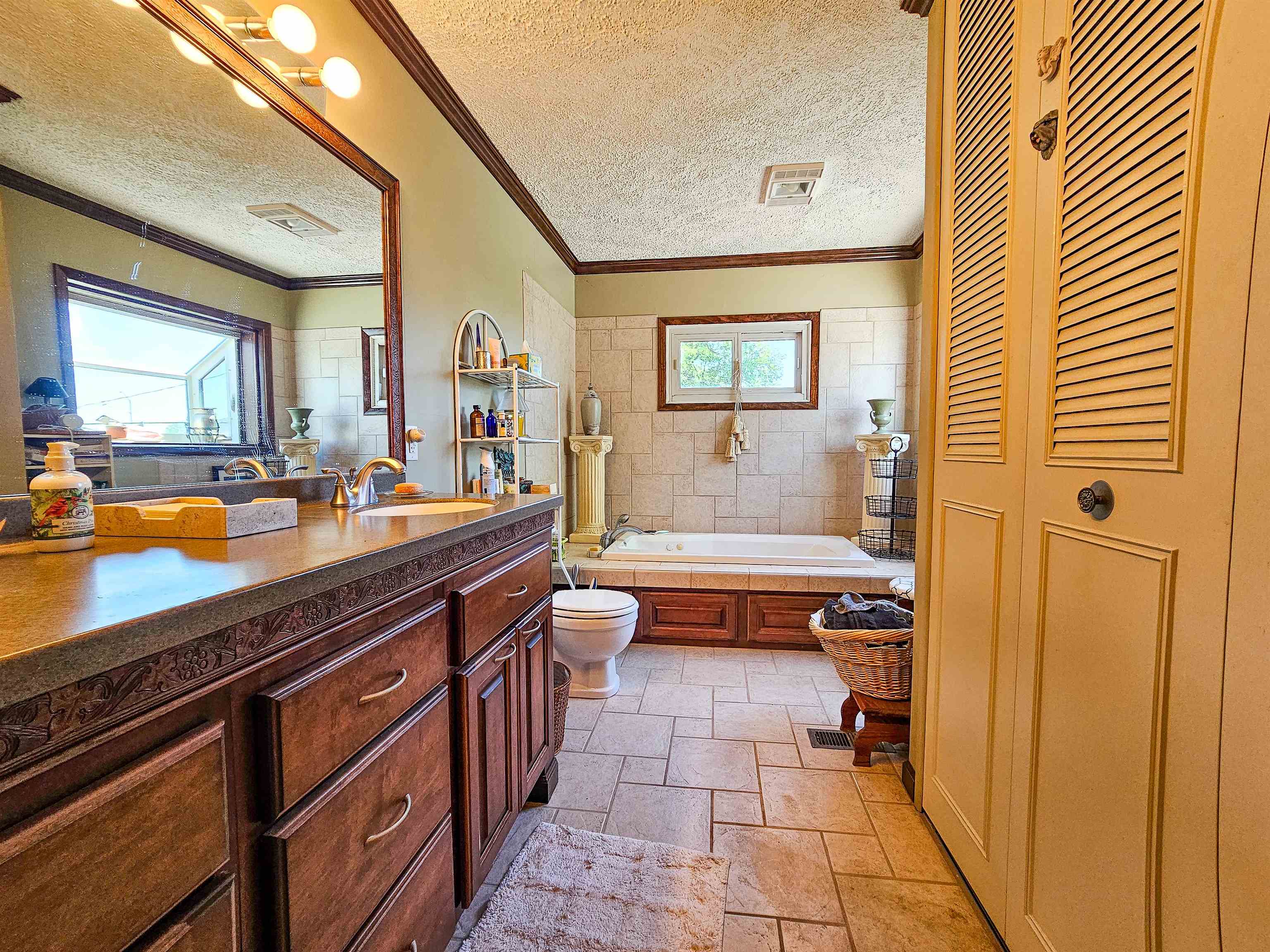 2545 Chant Court, Owensboro, Kentucky 42301, 3 Bedrooms Bedrooms, ,2 BathroomsBathrooms,Single Family Residence,For Sale,Chant Court,94798