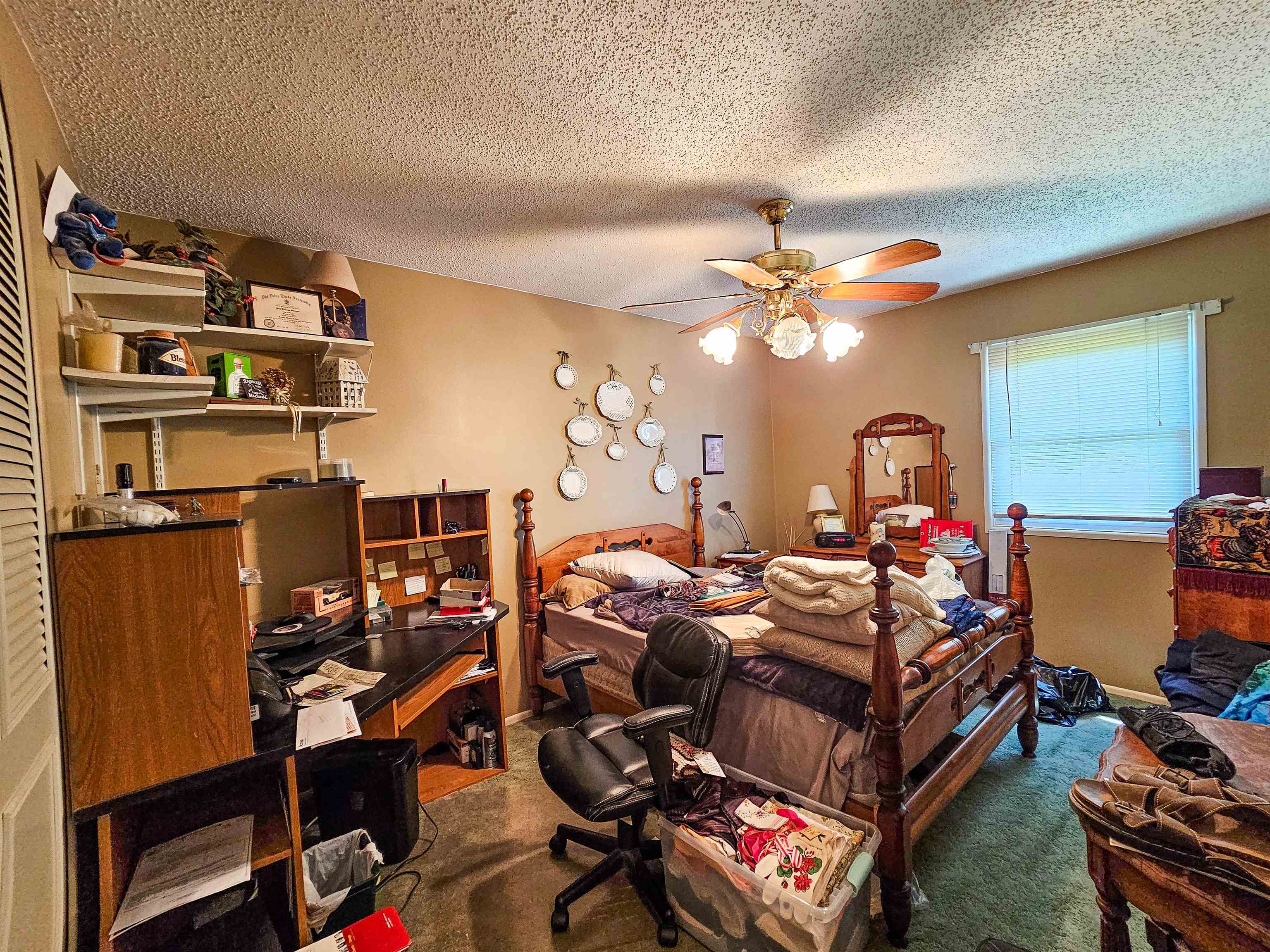 2545 Chant Court, Owensboro, Kentucky 42301, 3 Bedrooms Bedrooms, ,2 BathroomsBathrooms,Single Family Residence,For Sale,Chant Court,94798