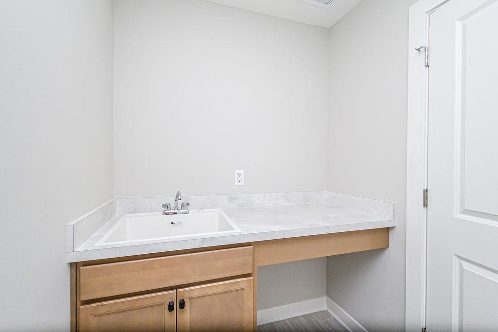 3860 Heatherstone Dr., Owensboro, Kentucky 42301, 4 Bedrooms Bedrooms, ,2 BathroomsBathrooms,Single Family Residence,For Sale,Heatherstone Dr.,94799