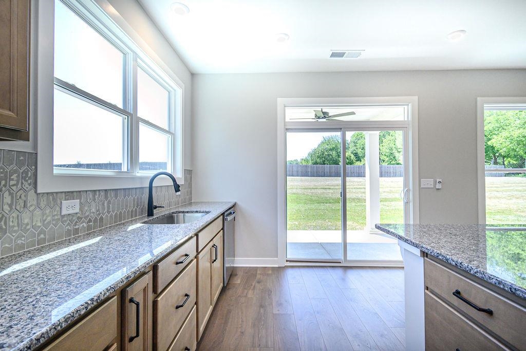 3860 Heatherstone Dr., Owensboro, Kentucky 42301, 4 Bedrooms Bedrooms, ,2 BathroomsBathrooms,Single Family Residence,For Sale,Heatherstone Dr.,94799