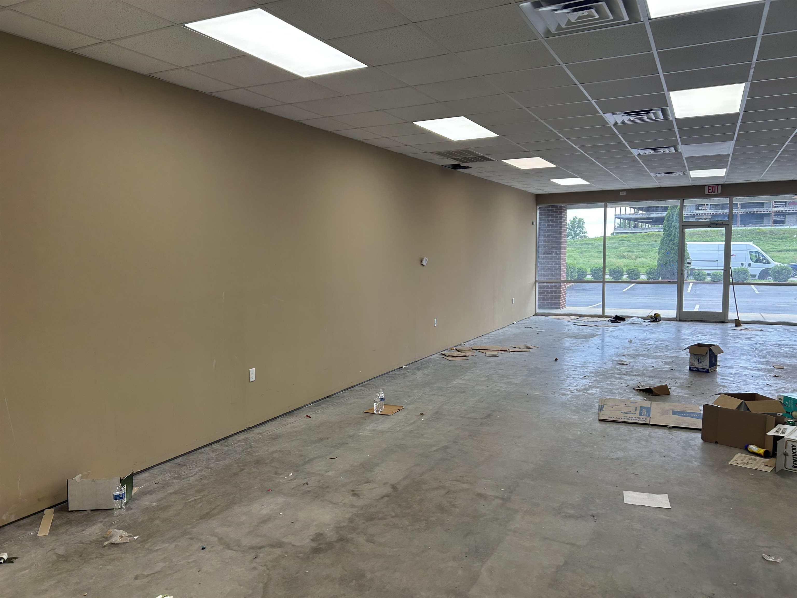 1007 Tamarack Road Unit 4, Owensboro, Kentucky 42301, ,Retail,For Sale,Tamarack Road Unit 4,94808