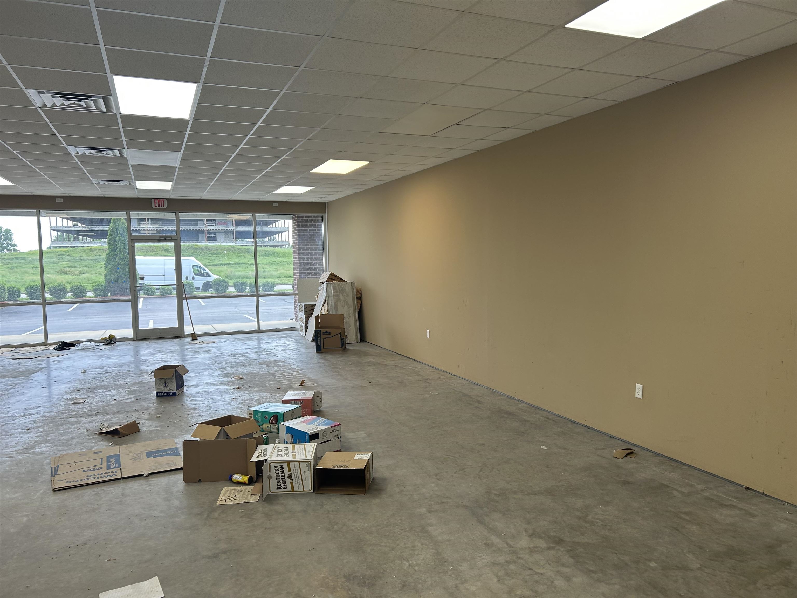 1007 Tamarack Road Unit 4, Owensboro, Kentucky 42301, ,Retail,For Sale,Tamarack Road Unit 4,94808