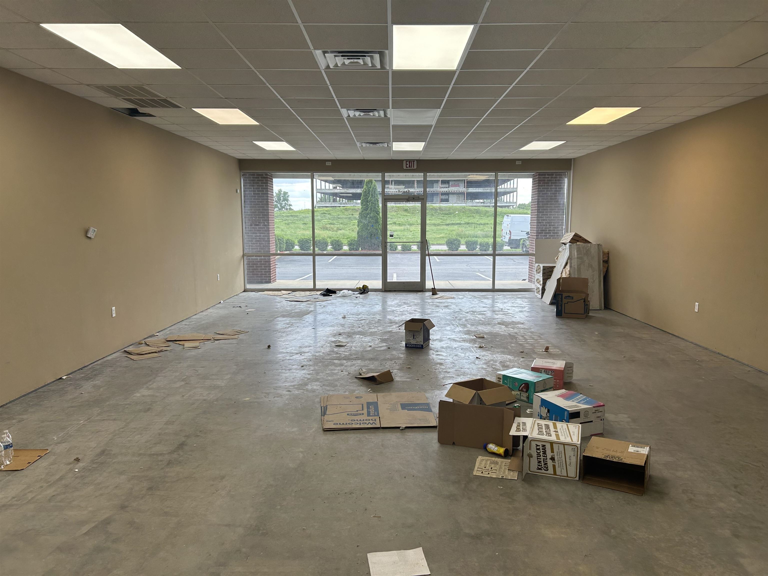1007 Tamarack Road Unit 4, Owensboro, Kentucky 42301, ,Retail,For Sale,Tamarack Road Unit 4,94808