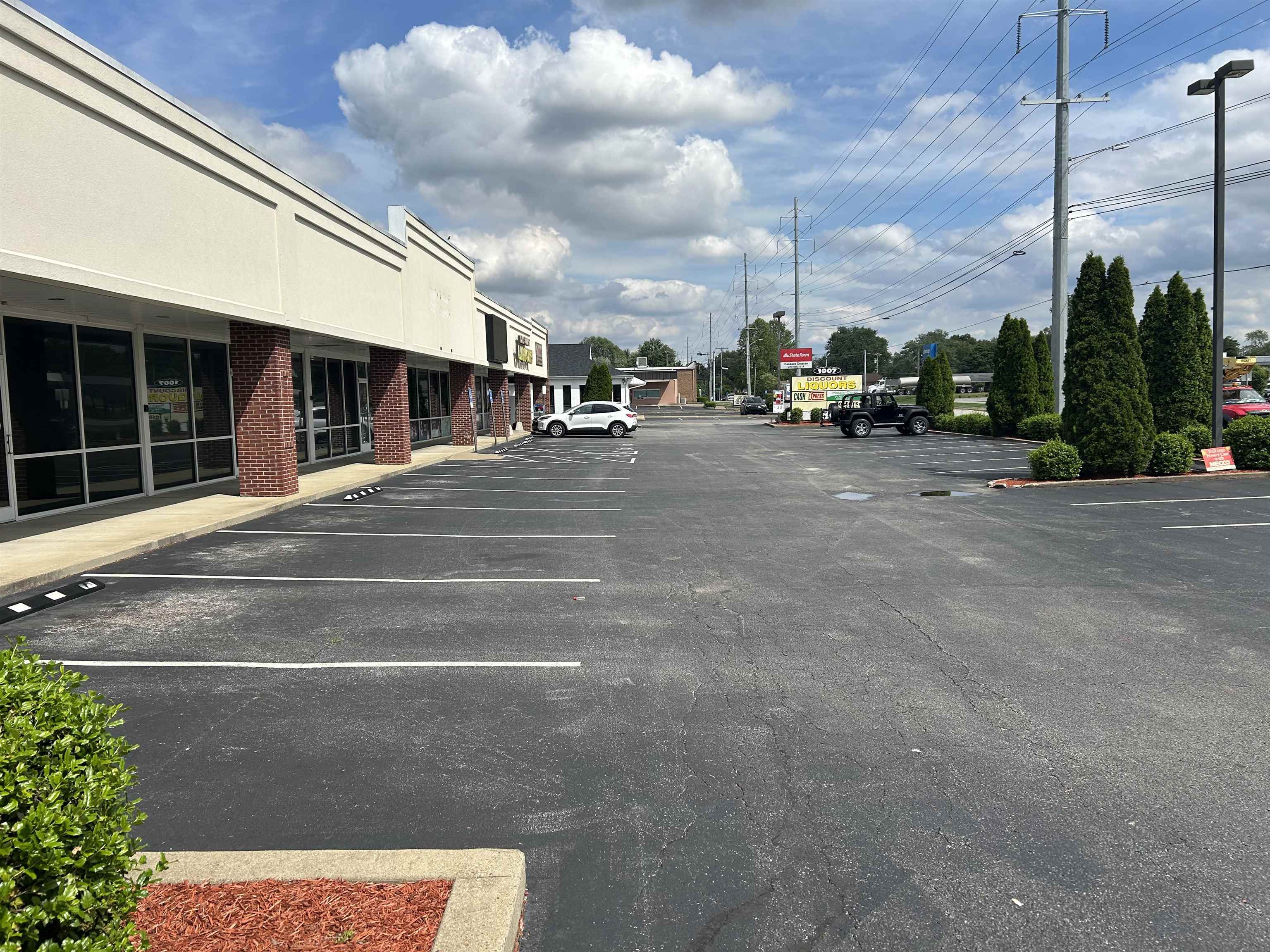 1007 Tamarack Road Unit 5, Owensboro, Kentucky 42301, ,Retail,For Sale,Tamarack Road Unit 5,94809
