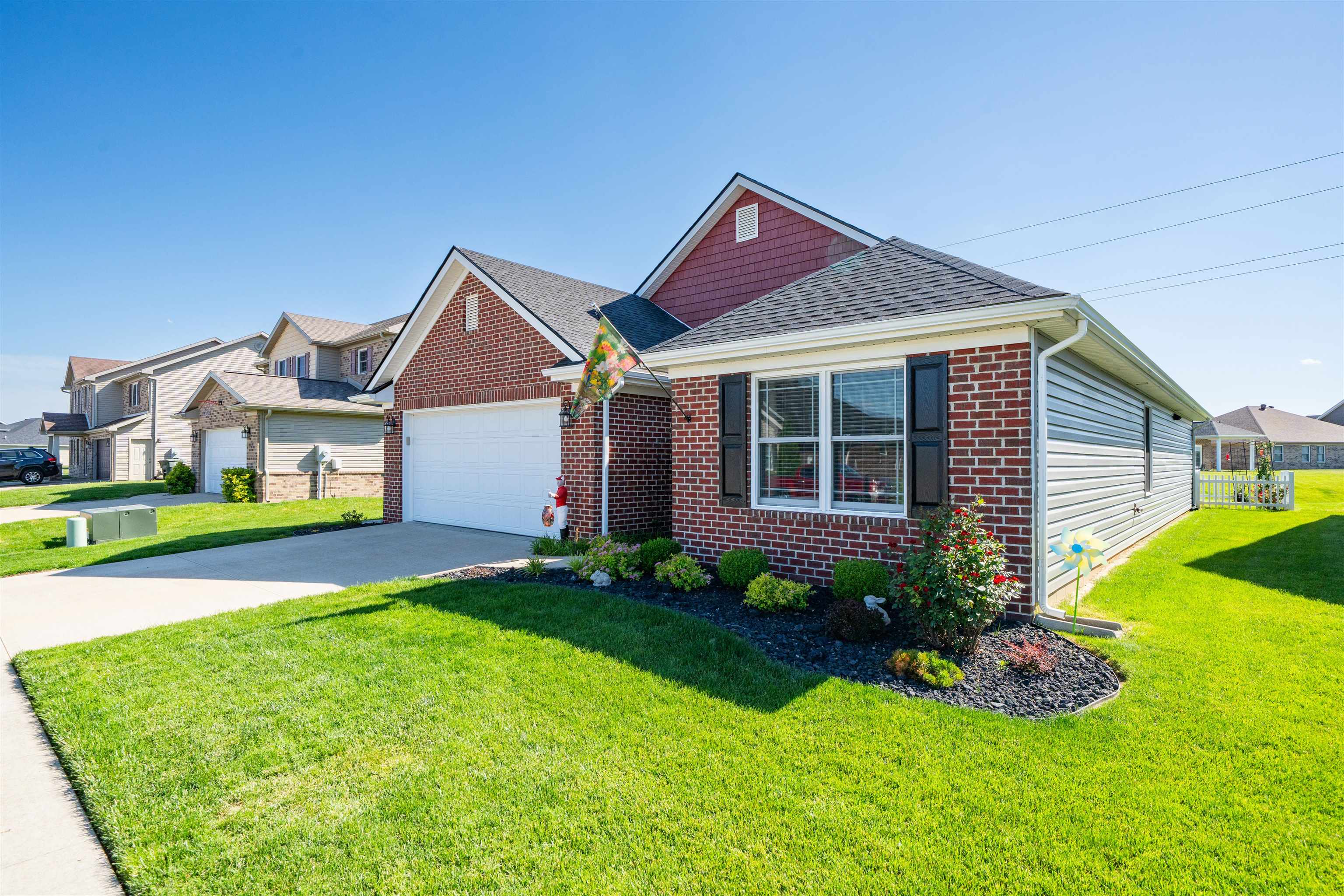 2414 Palomino Place, Owensboro, Kentucky 42301, 3 Bedrooms Bedrooms, ,2 BathroomsBathrooms,Single Family Residence,For Sale,Palomino Place,94810