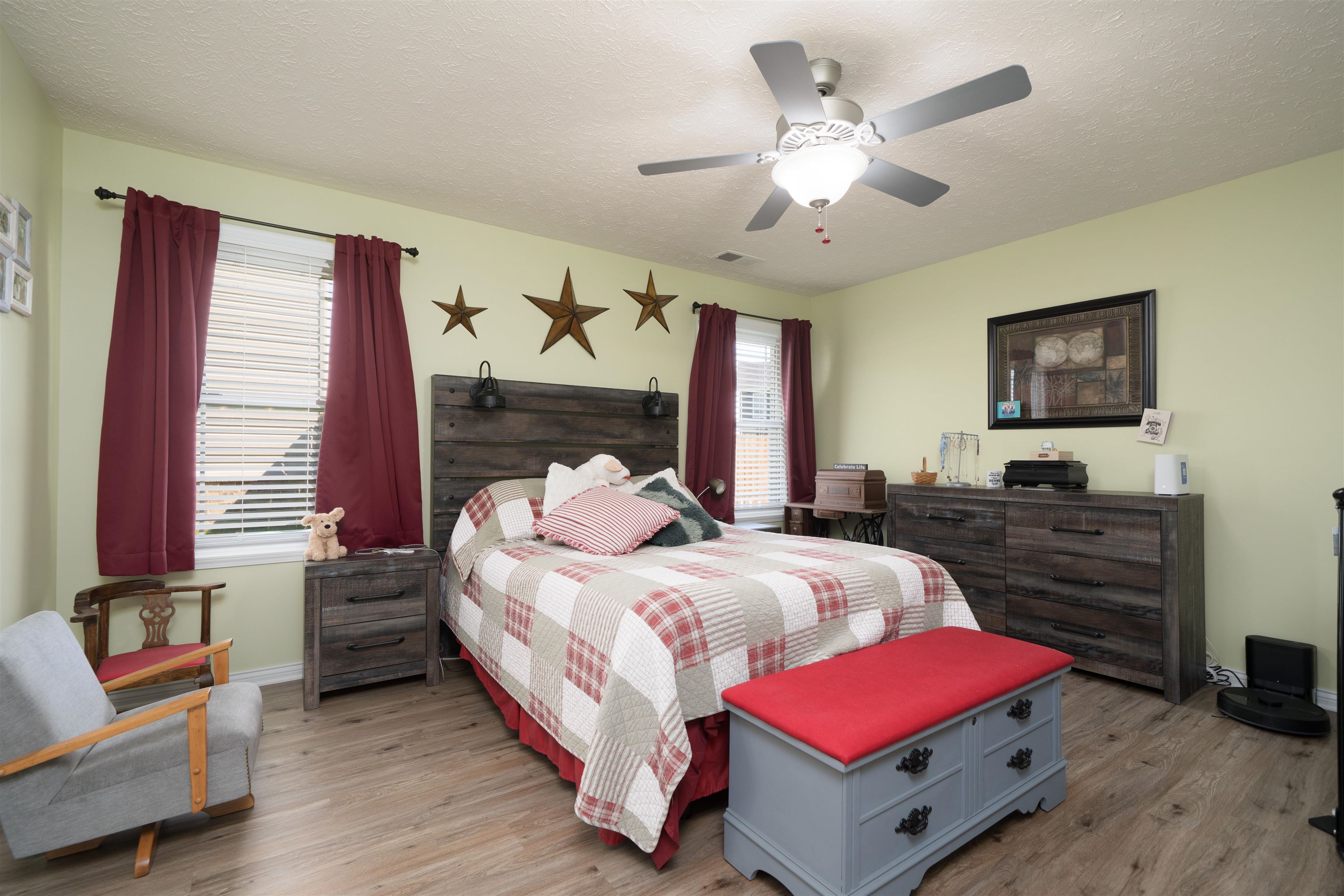 2414 Palomino Place, Owensboro, Kentucky 42301, 3 Bedrooms Bedrooms, ,2 BathroomsBathrooms,Single Family Residence,For Sale,Palomino Place,94810