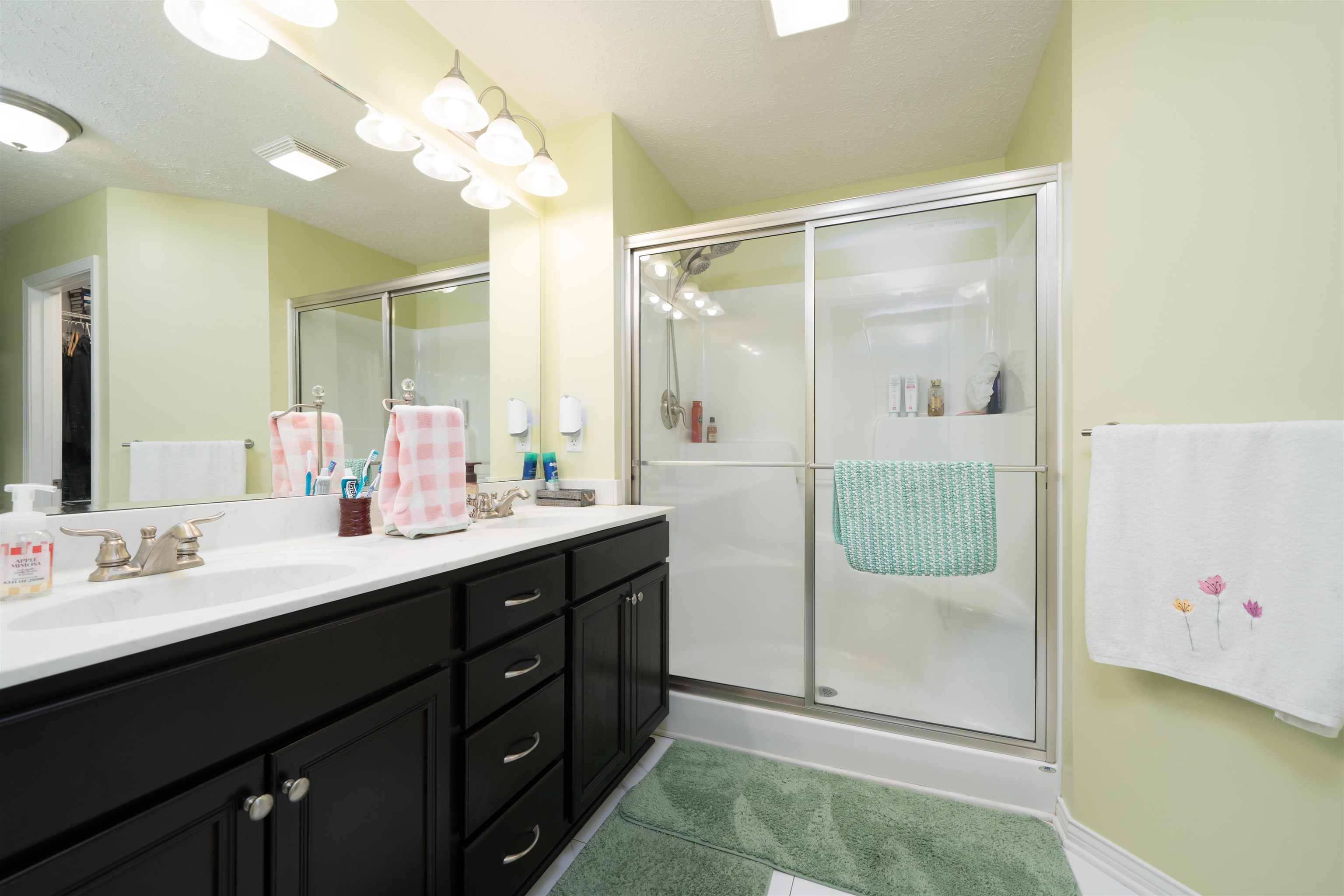 2414 Palomino Place, Owensboro, Kentucky 42301, 3 Bedrooms Bedrooms, ,2 BathroomsBathrooms,Single Family Residence,For Sale,Palomino Place,94810
