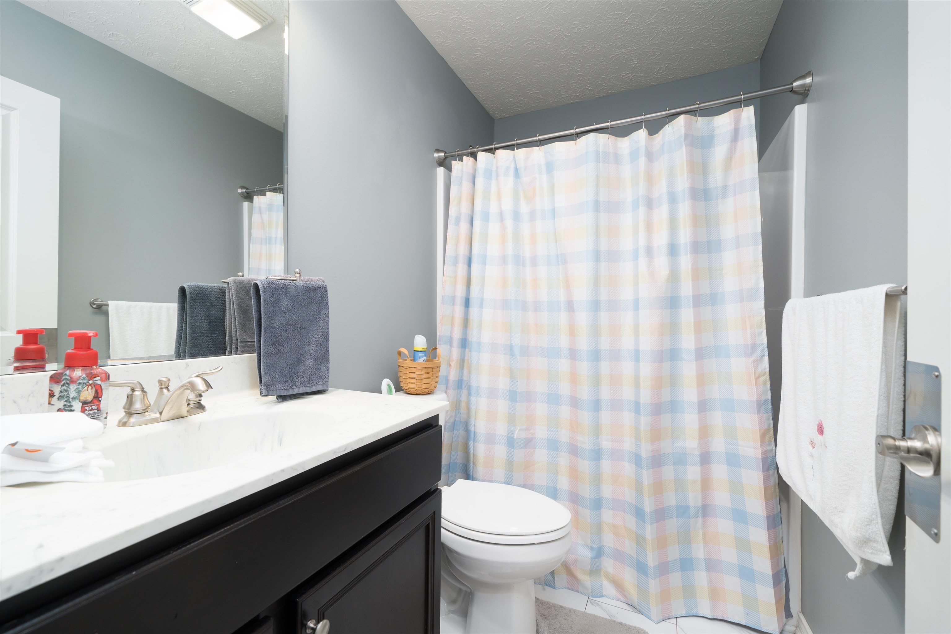 2414 Palomino Place, Owensboro, Kentucky 42301, 3 Bedrooms Bedrooms, ,2 BathroomsBathrooms,Single Family Residence,For Sale,Palomino Place,94810