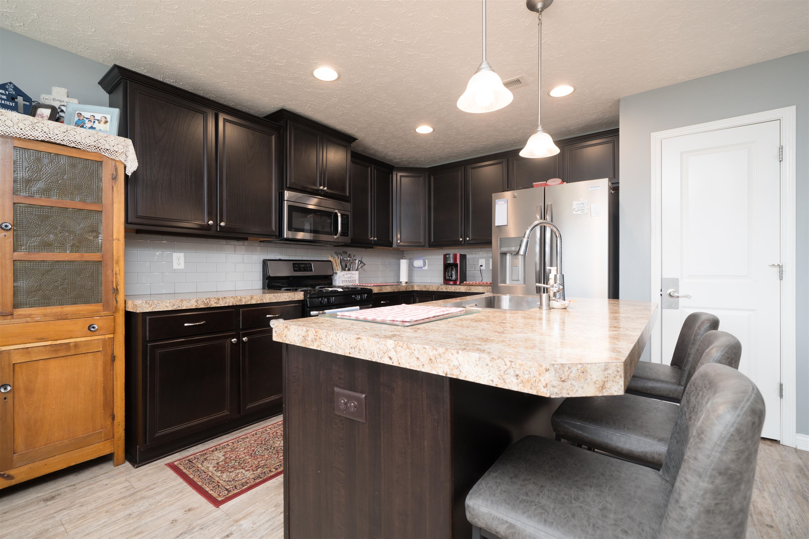 2414 Palomino Place, Owensboro, Kentucky 42301, 3 Bedrooms Bedrooms, ,2 BathroomsBathrooms,Single Family Residence,For Sale,Palomino Place,94810