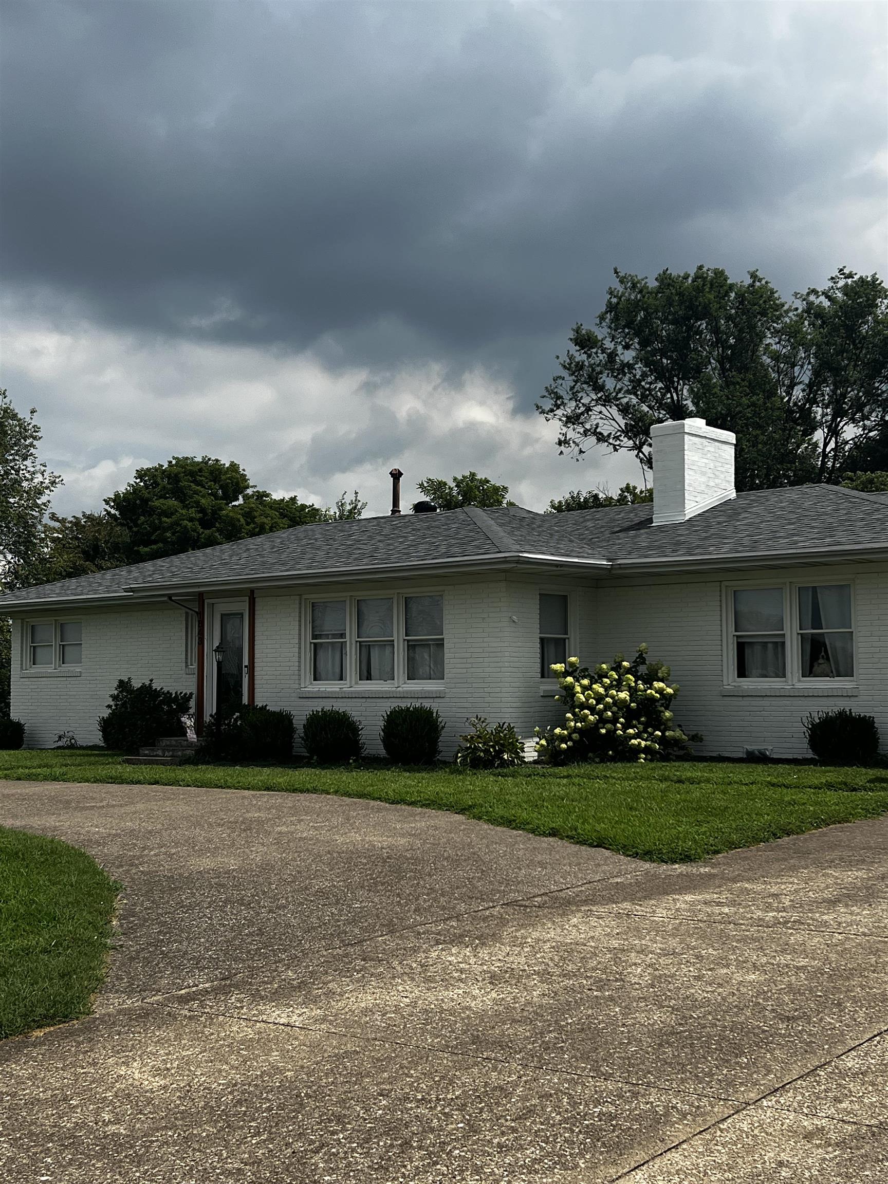 1843 Airport Road, Owensboro, Kentucky 42301, 3 Bedrooms Bedrooms, ,2 BathroomsBathrooms,Single Family Residence,For Sale,Airport Road,94811