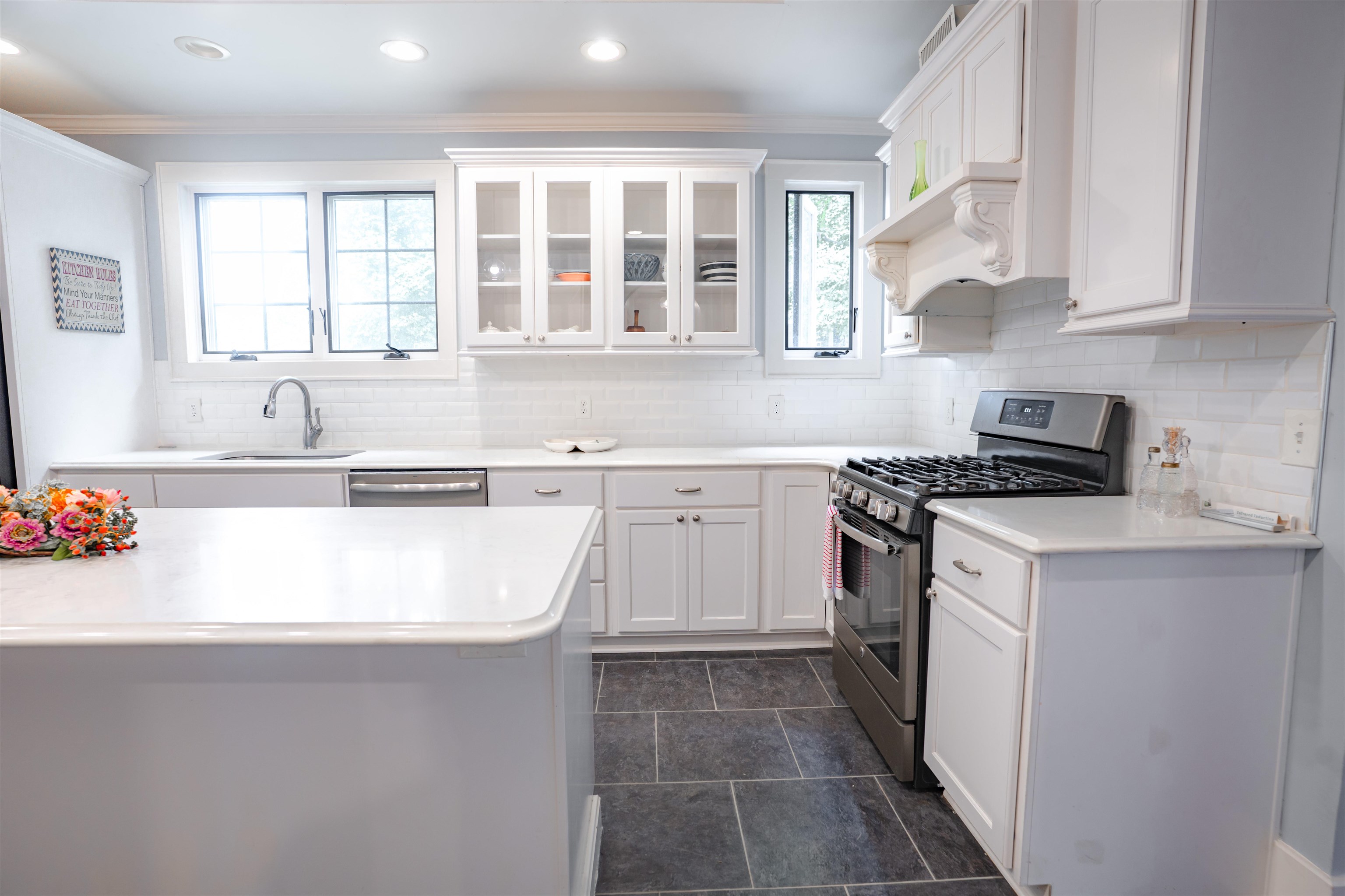 505 Hill Street, Livermore, Kentucky 42352, 4 Bedrooms Bedrooms, ,2 BathroomsBathrooms,Single Family Residence,For Sale,Hill Street,94819