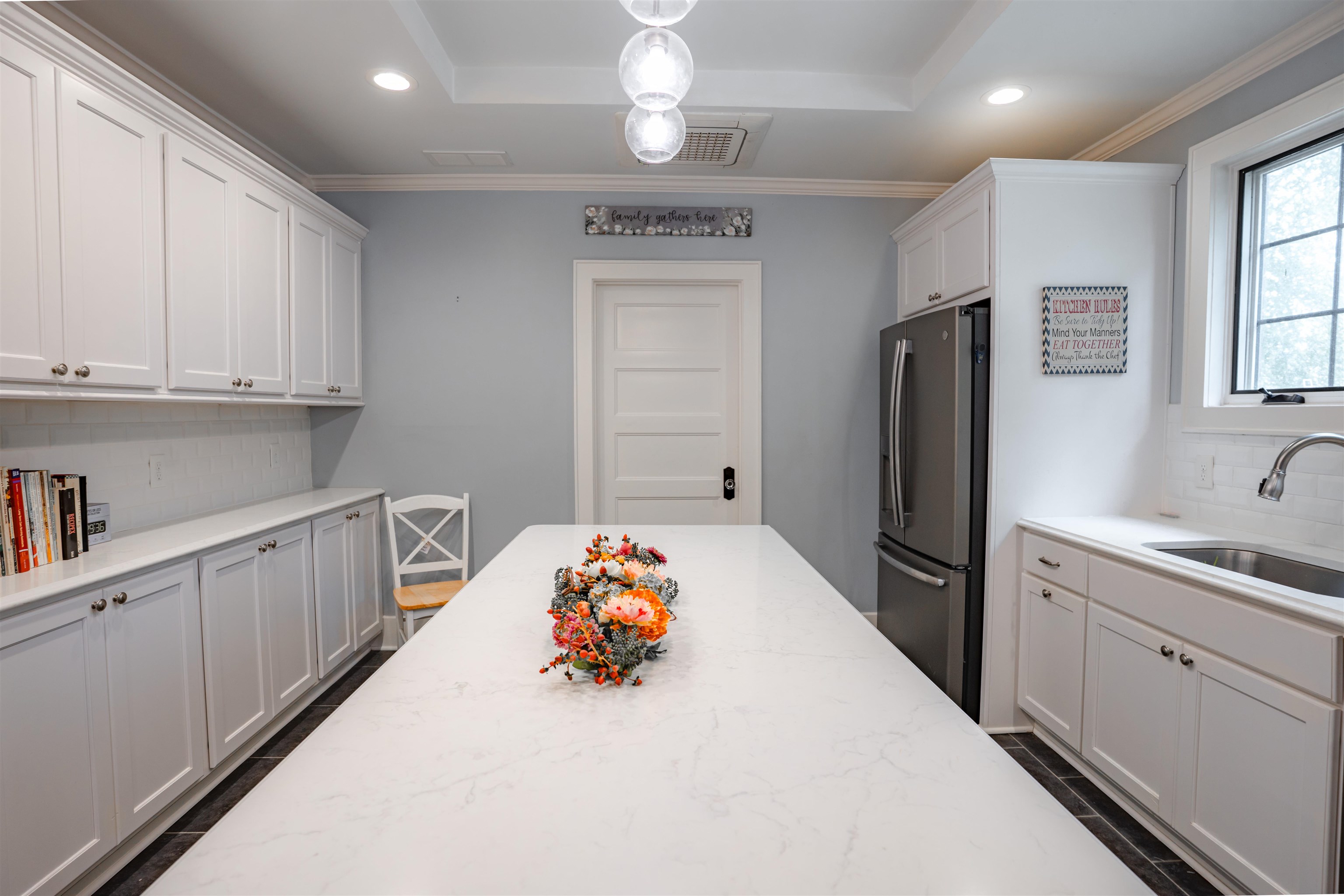 505 Hill Street, Livermore, Kentucky 42352, 4 Bedrooms Bedrooms, ,2 BathroomsBathrooms,Single Family Residence,For Sale,Hill Street,94819