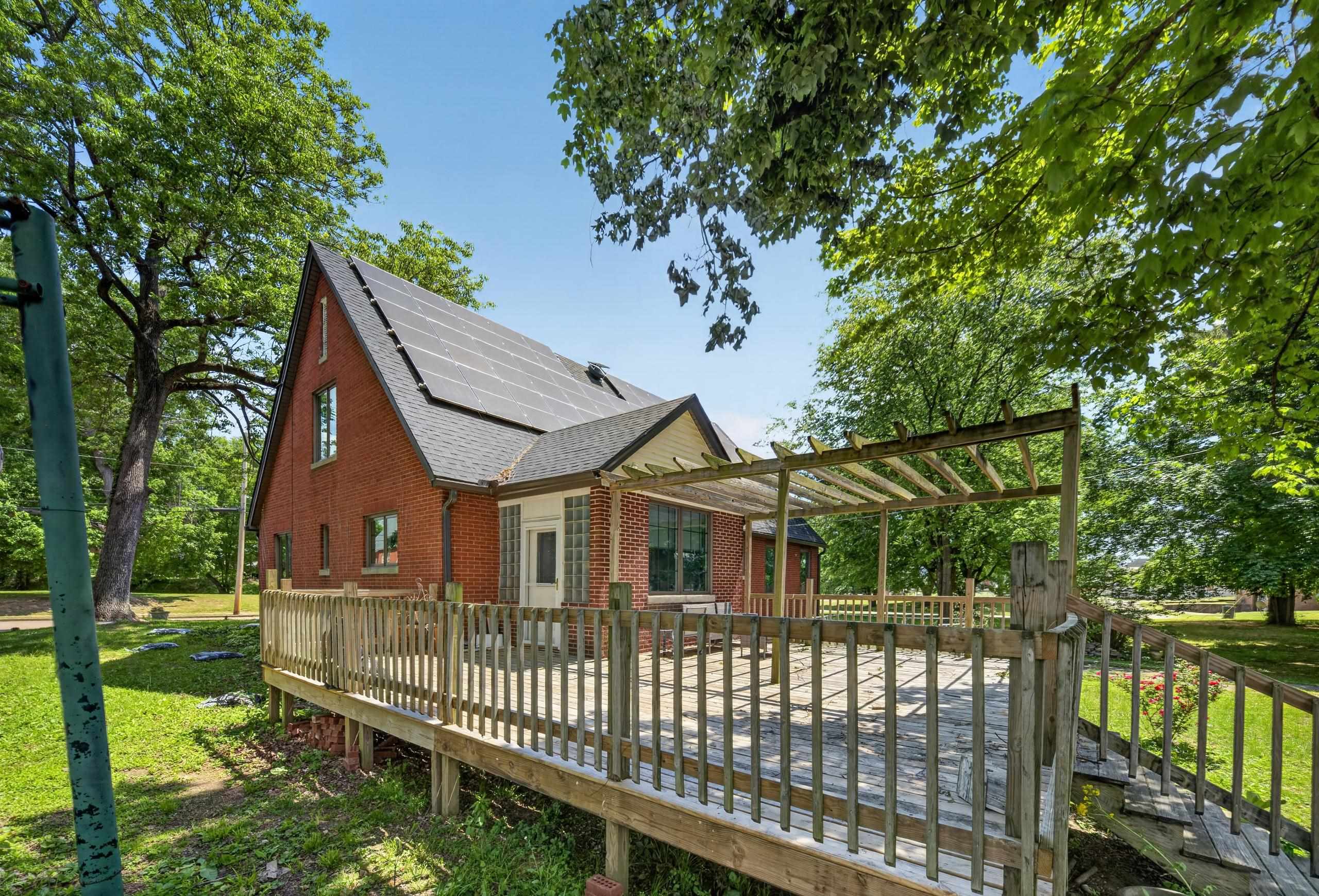 505 Hill Street, Livermore, Kentucky 42352, 4 Bedrooms Bedrooms, ,2 BathroomsBathrooms,Single Family Residence,For Sale,Hill Street,94819