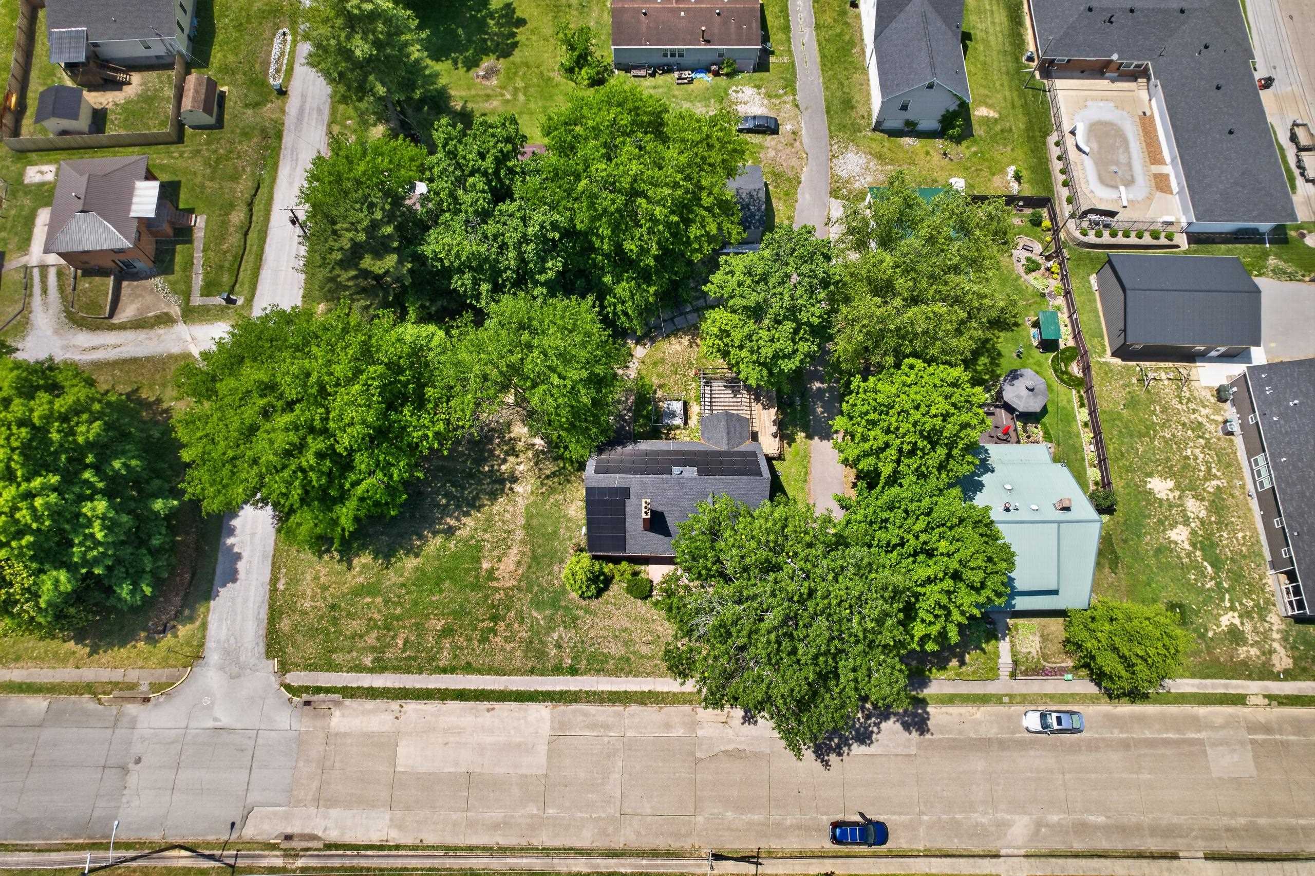 505 Hill Street, Livermore, Kentucky 42352, 4 Bedrooms Bedrooms, ,2 BathroomsBathrooms,Single Family Residence,For Sale,Hill Street,94819